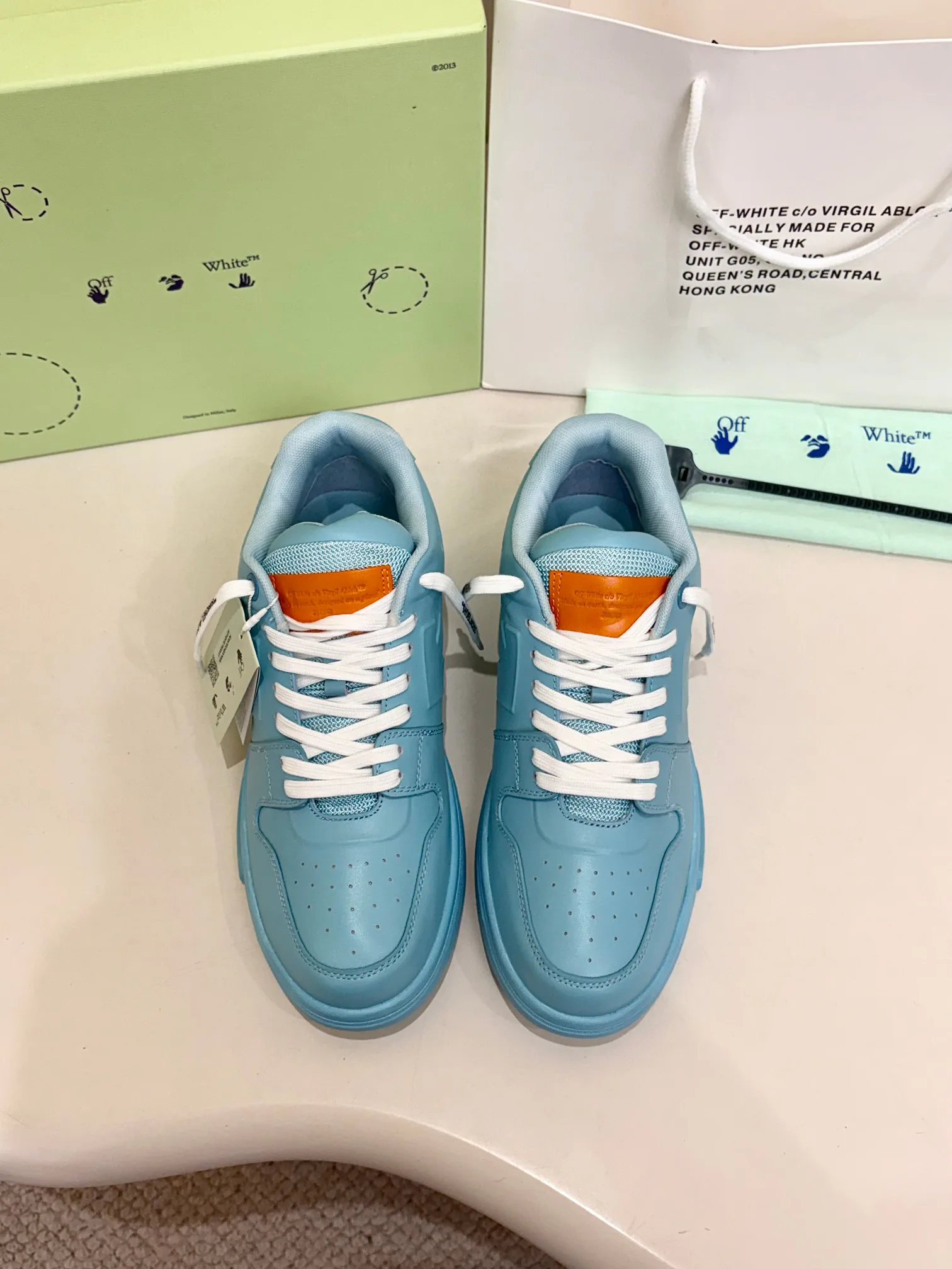 Кроссовки Женские Off-White 18158667