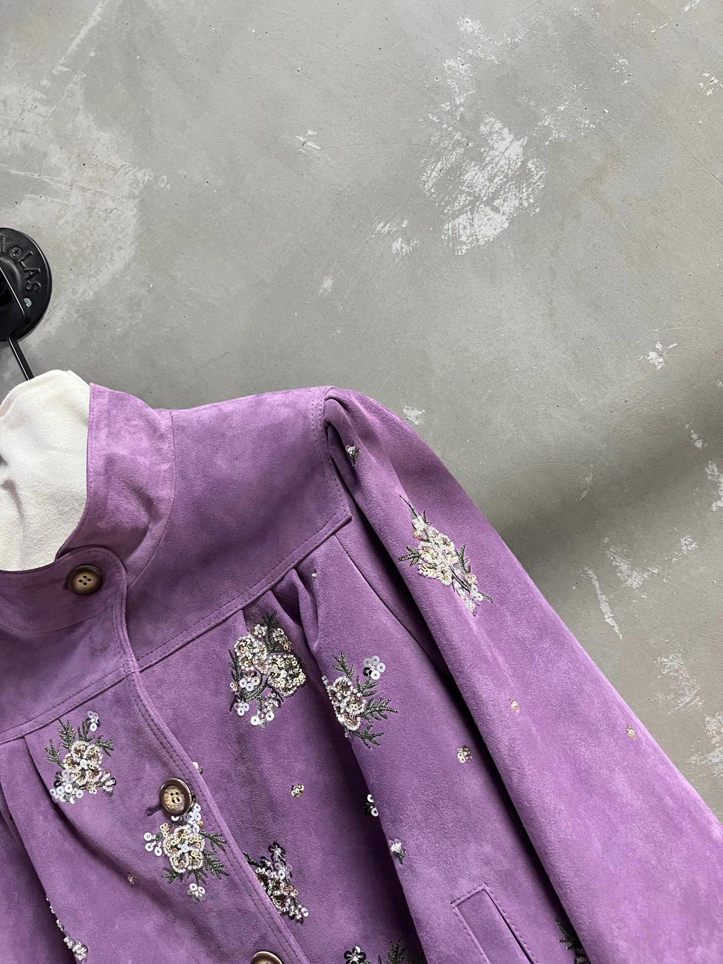 Кожаные Куртки И Дублёнки Женские Miu Miu 9499038