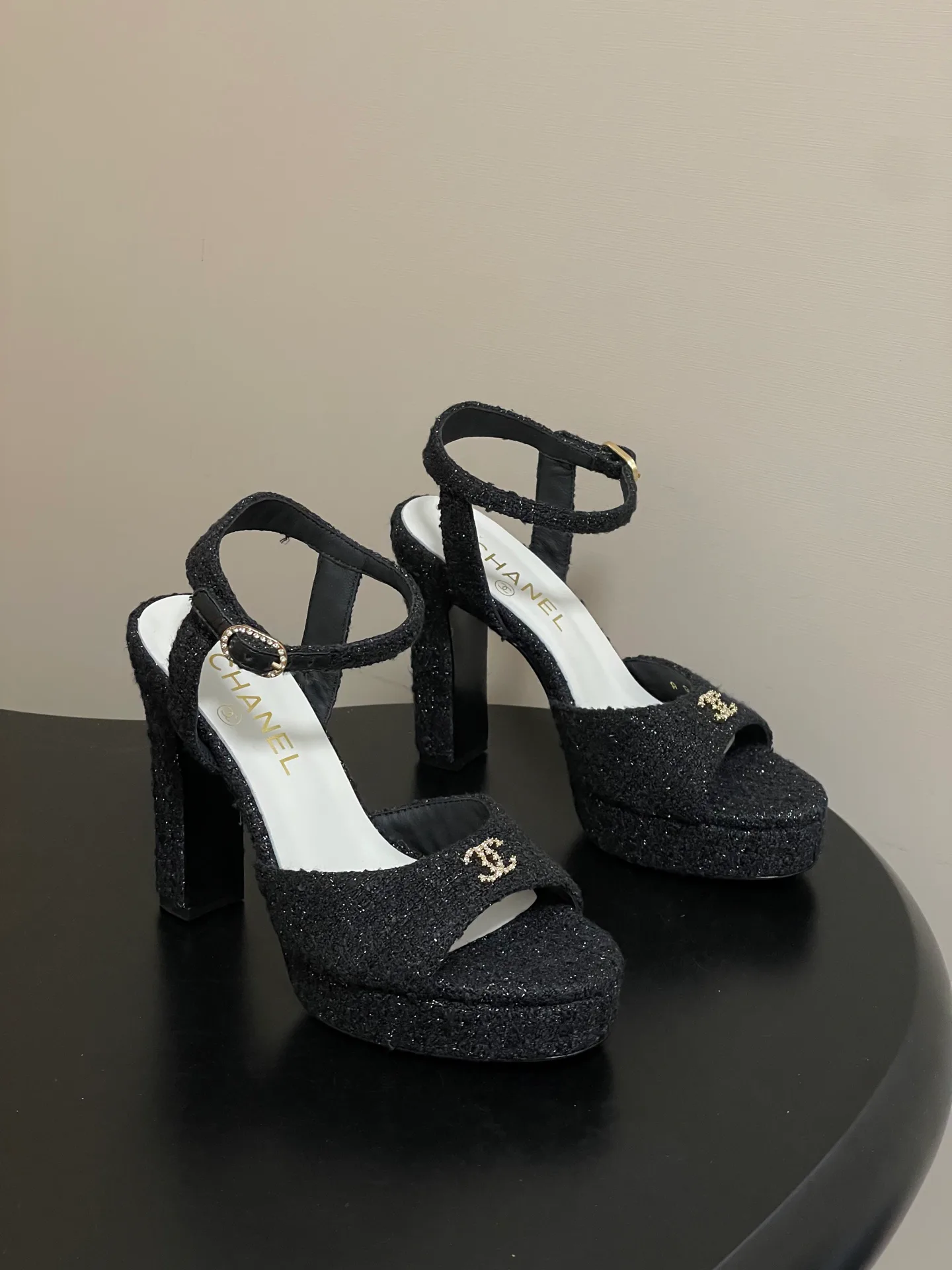 Босоножки Женские Chanel 13343875