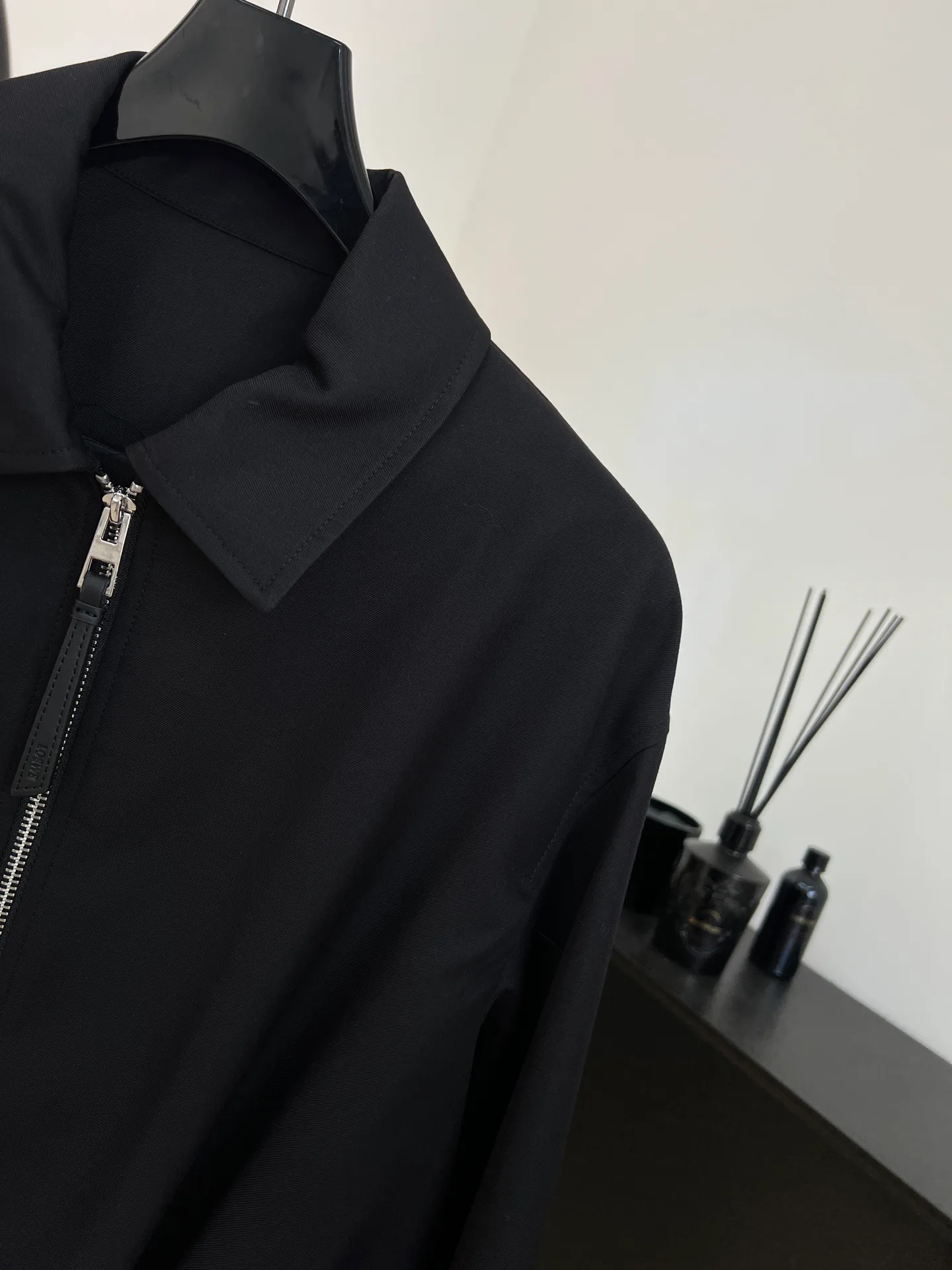 Куртки И Пуховики Женские Loewe 852500