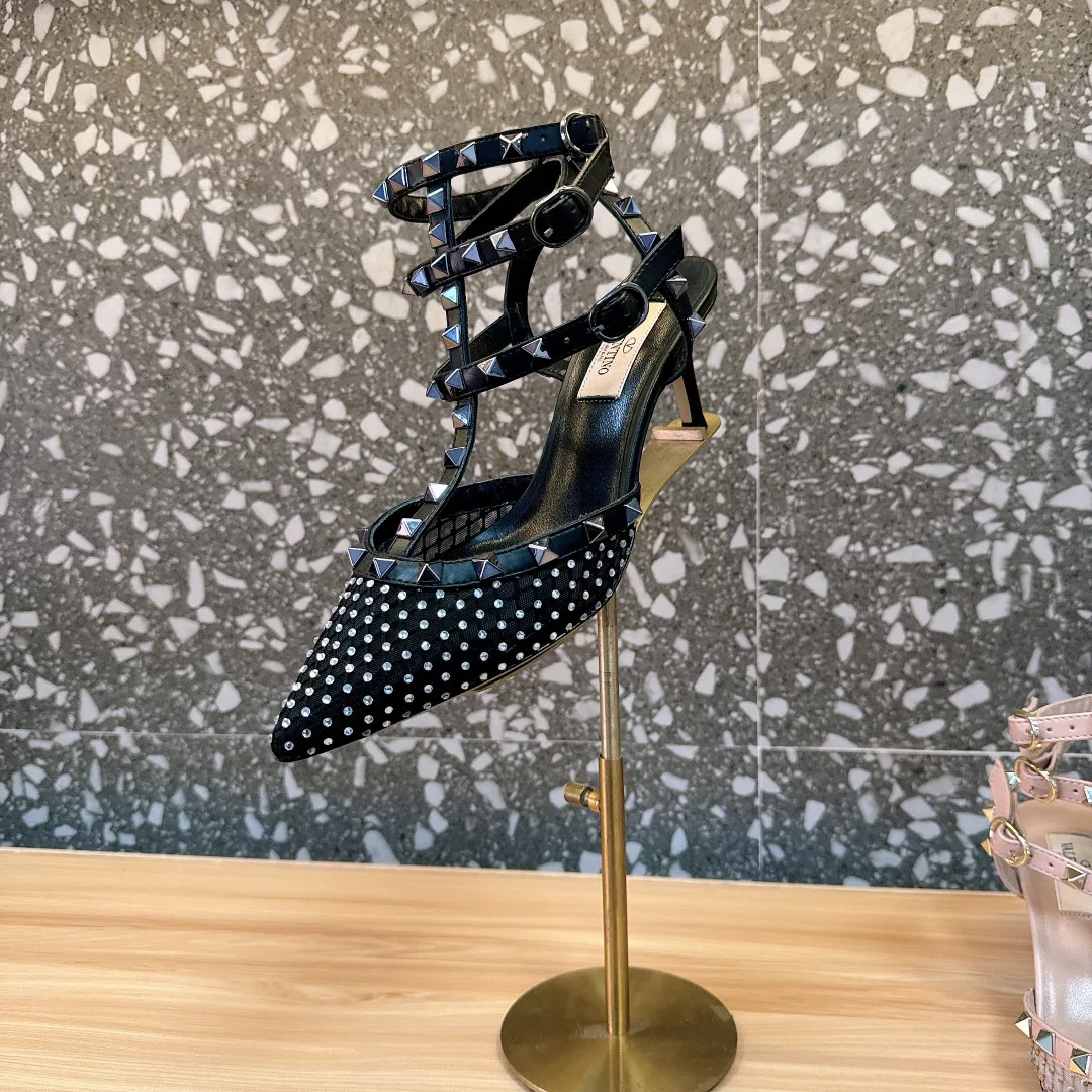 Босоножки Женские Valentino 11738626