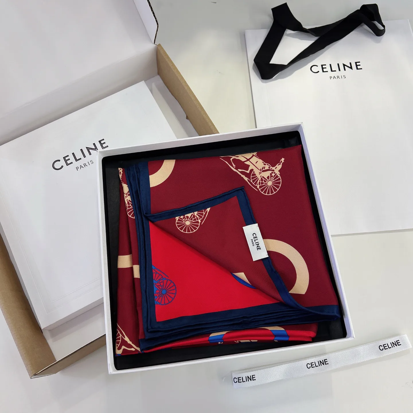 Платки Celine 17973646