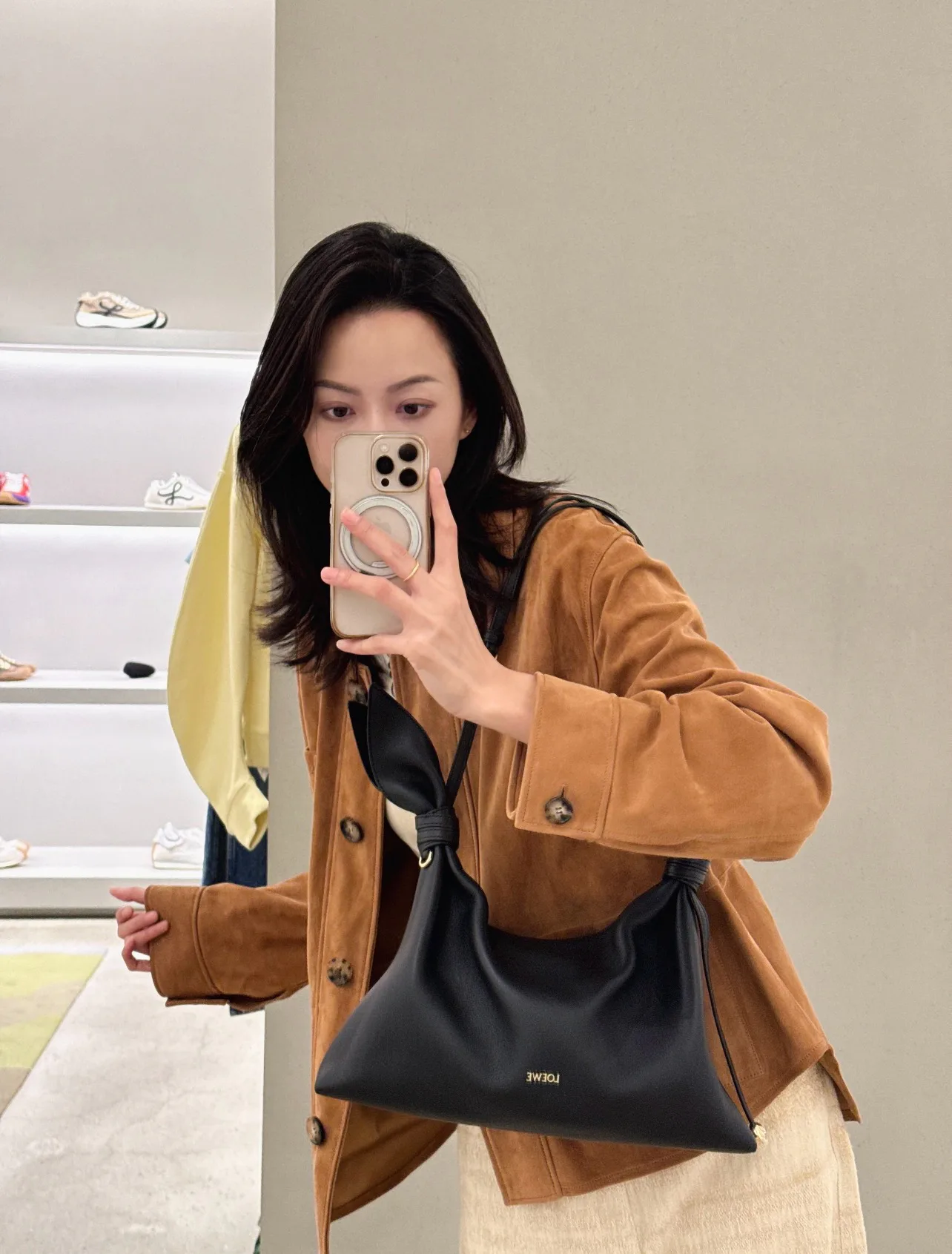 Кожаные Куртки И Дублёнки Женские Loewe 17998411