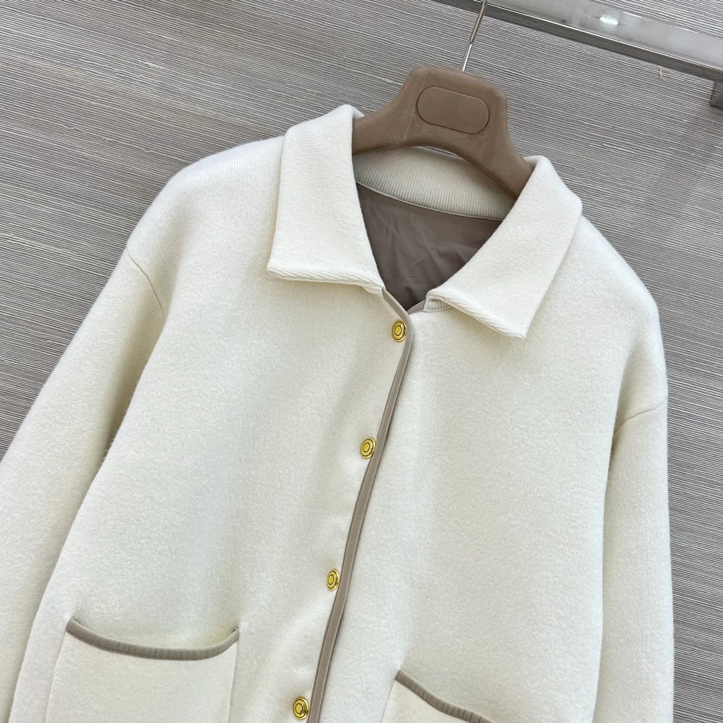 Куртки И Пуховики Женские Loro Piana 19982586
