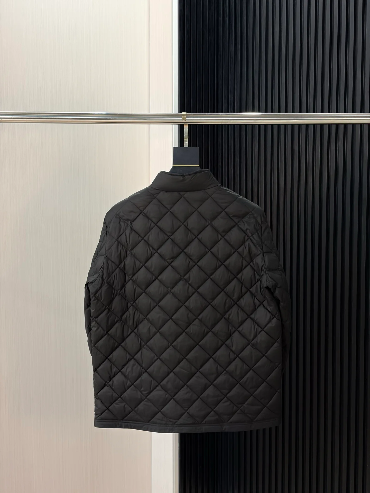 Куртки И Пуховики Женские Moncler 17944003