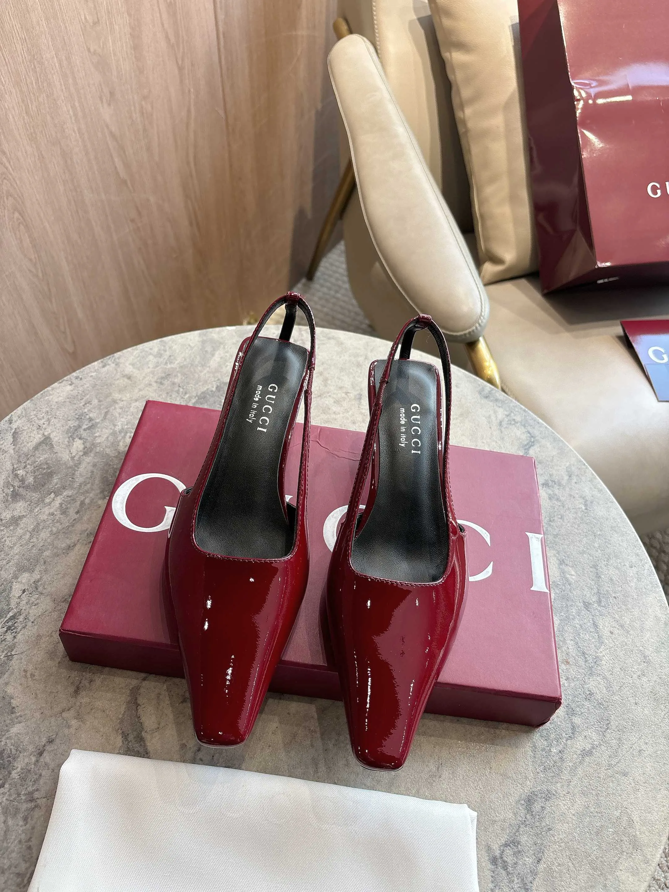 Туфли Женские Gucci 10611433