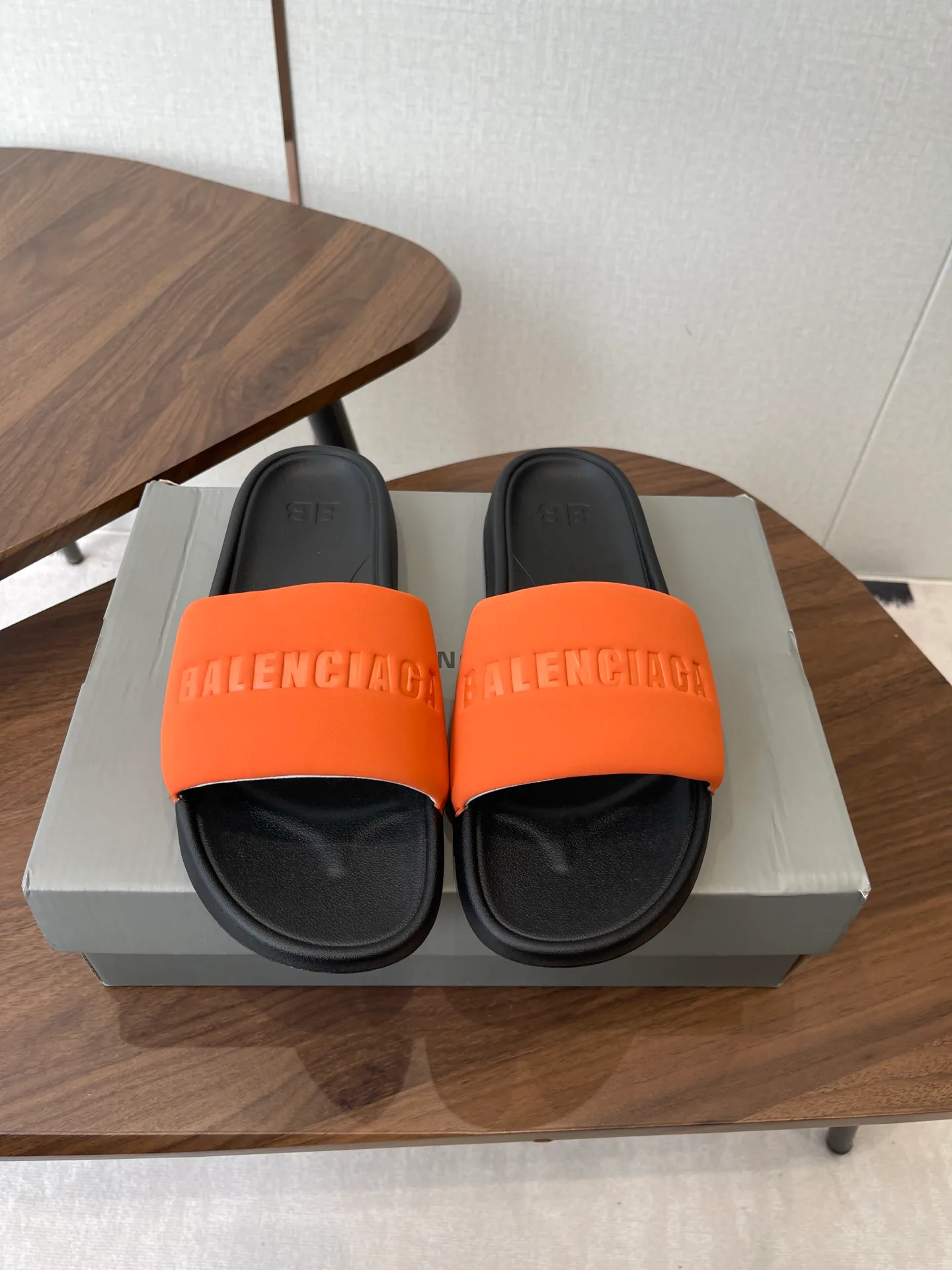 Шлепанцы Женские Balenciaga 11227406