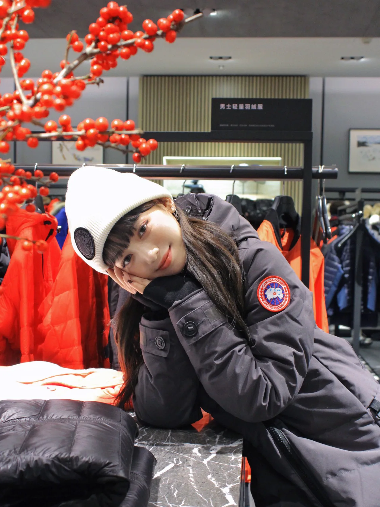 Куртки И Пуховики Женские Canada Goose 1294375