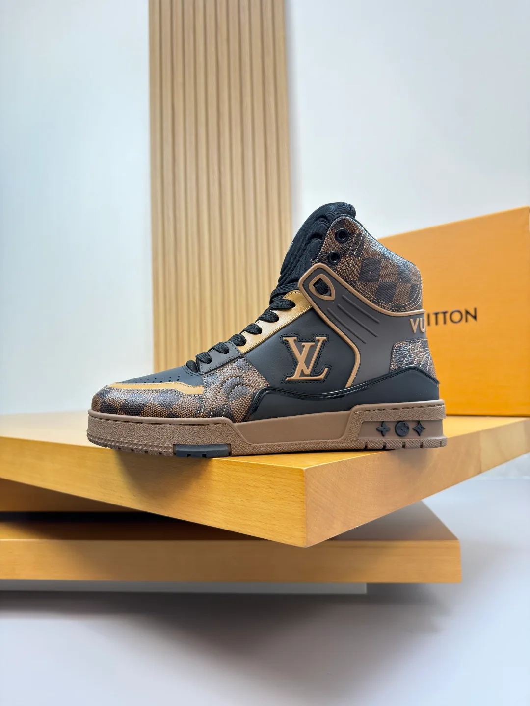 Кроссовки Мужские Louis Vuitton 476874