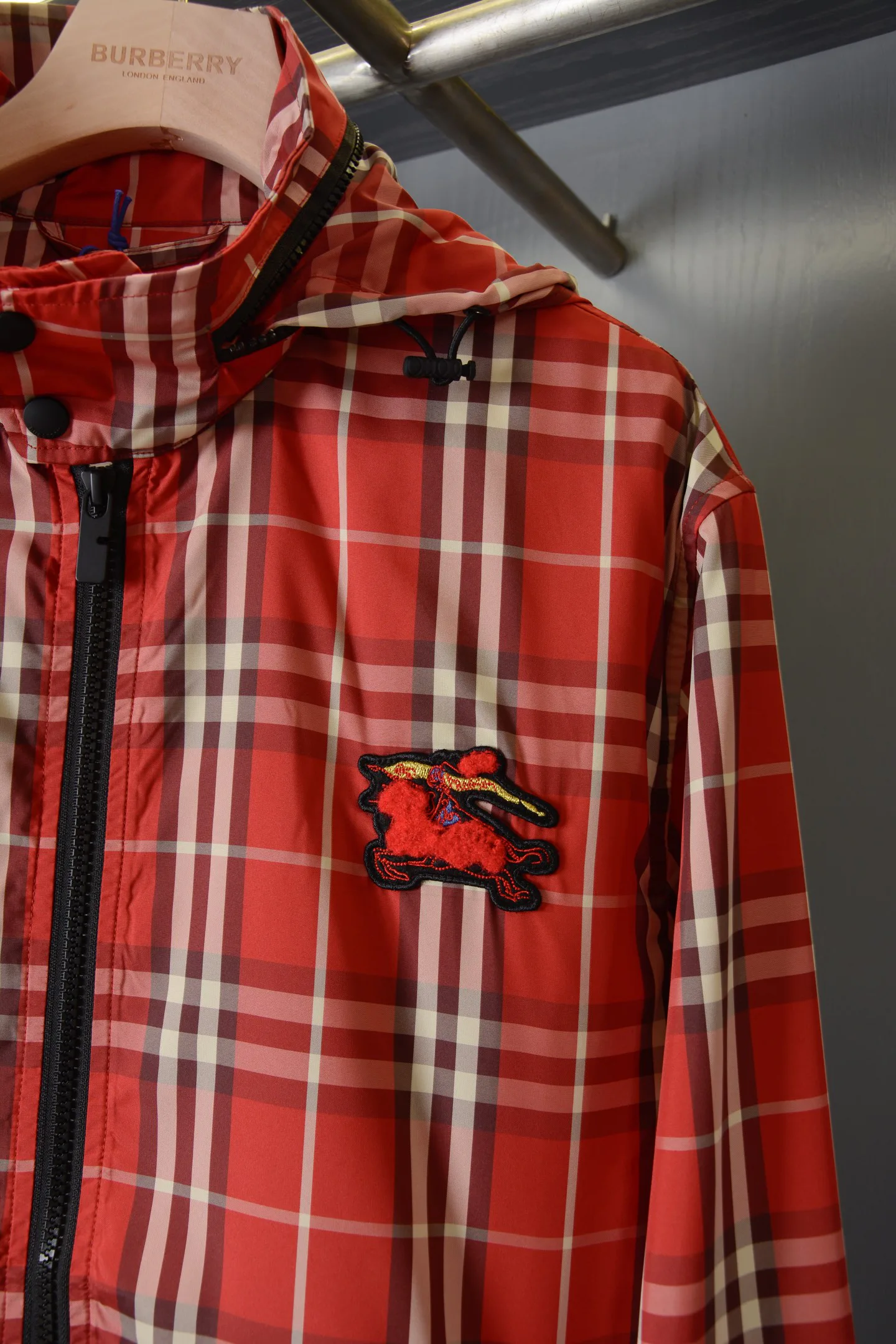 Куртки И Пуховики Женские Burberry 11695613