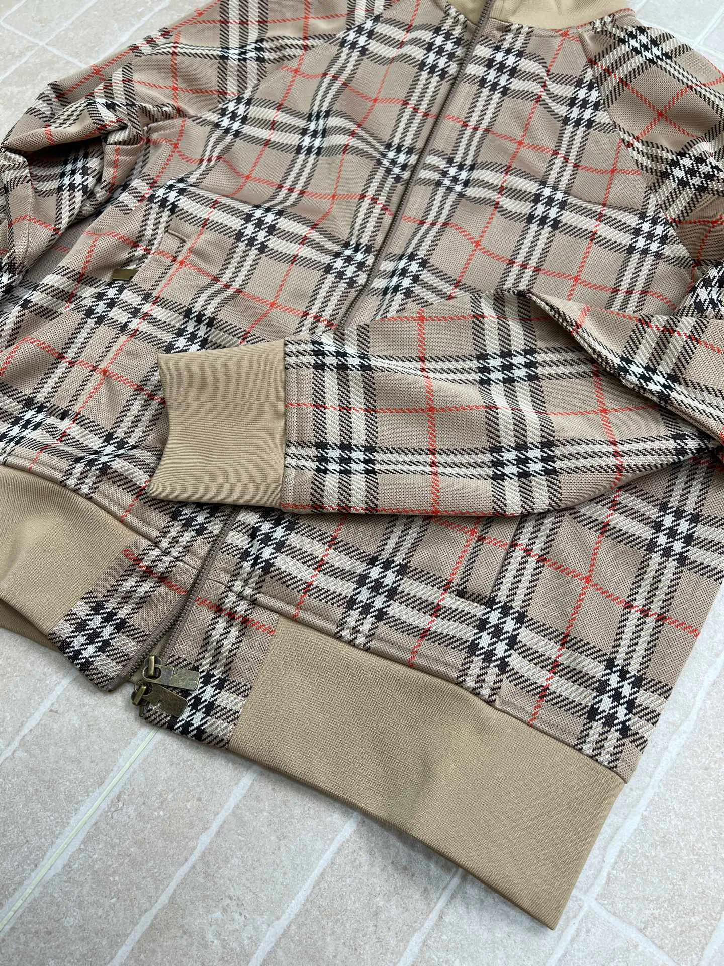 Куртки Мужские Burberry 240212