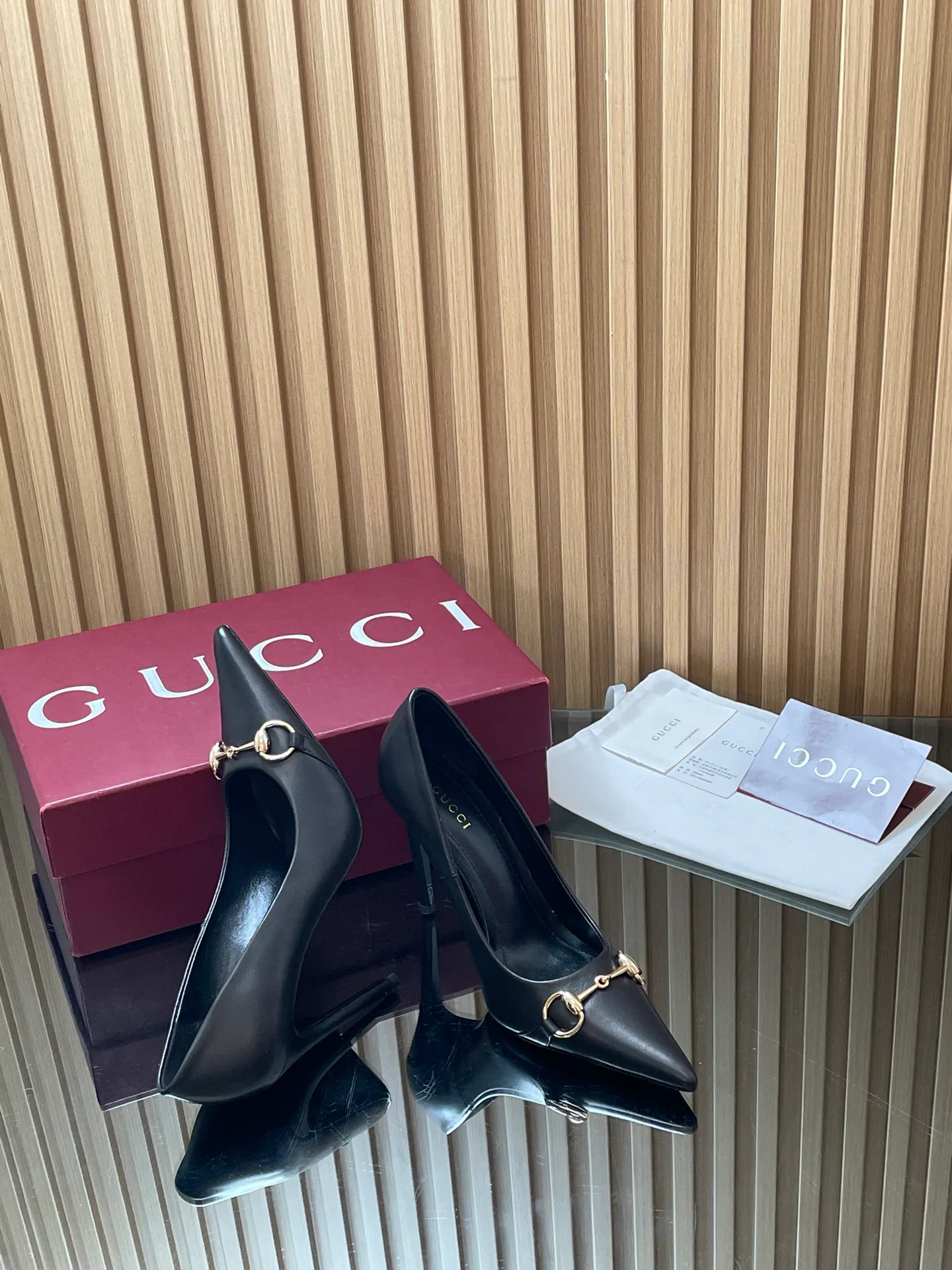 Туфли Женские Gucci 18396278