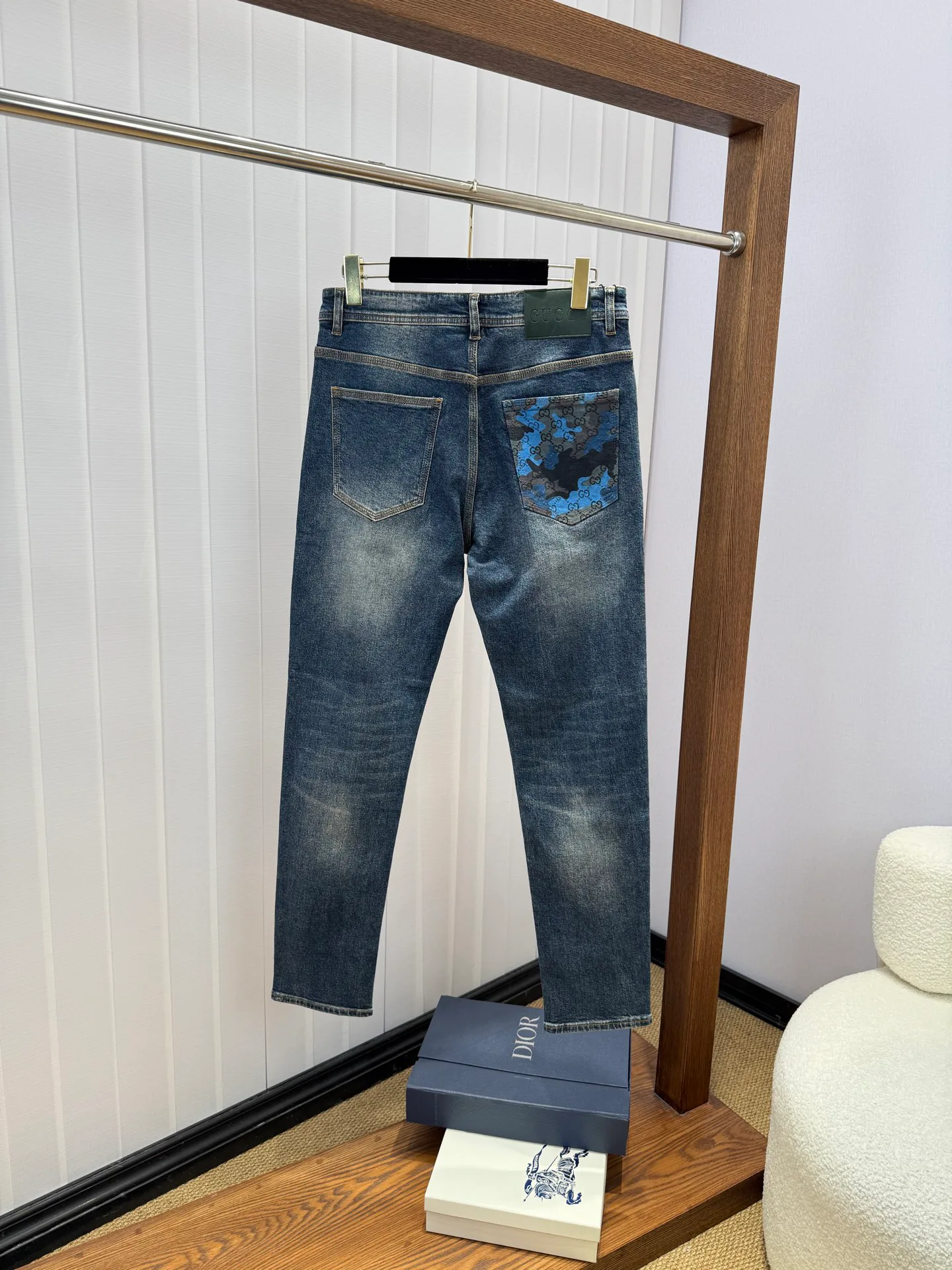 Джинсы Мужские Gucci 18029729