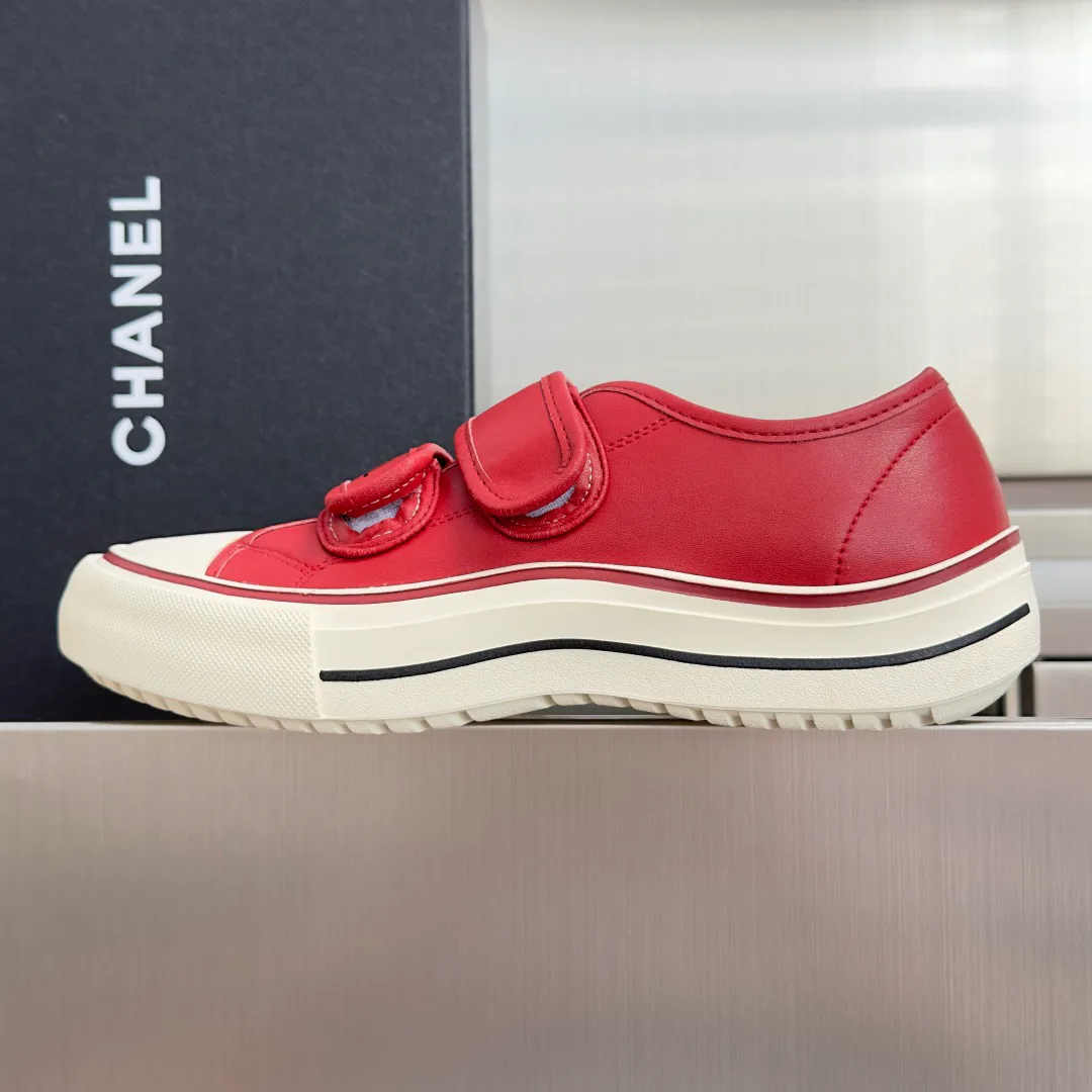 Кроссовки Женские Chanel 19598239