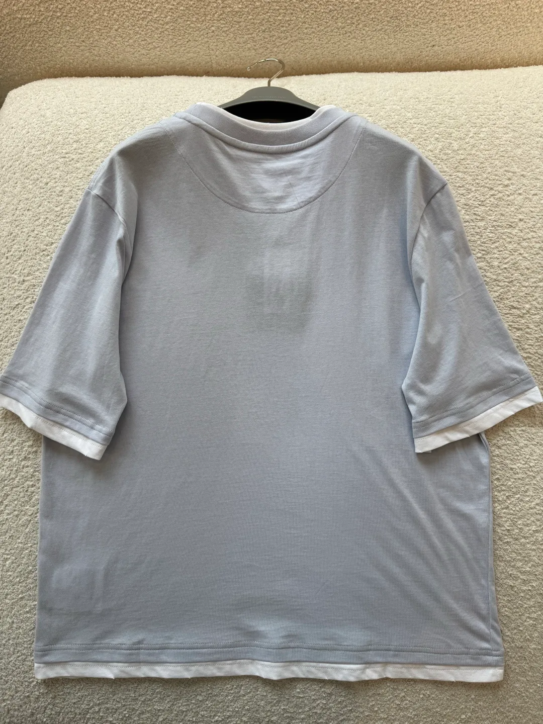 Футболки Женские Prada 17768989