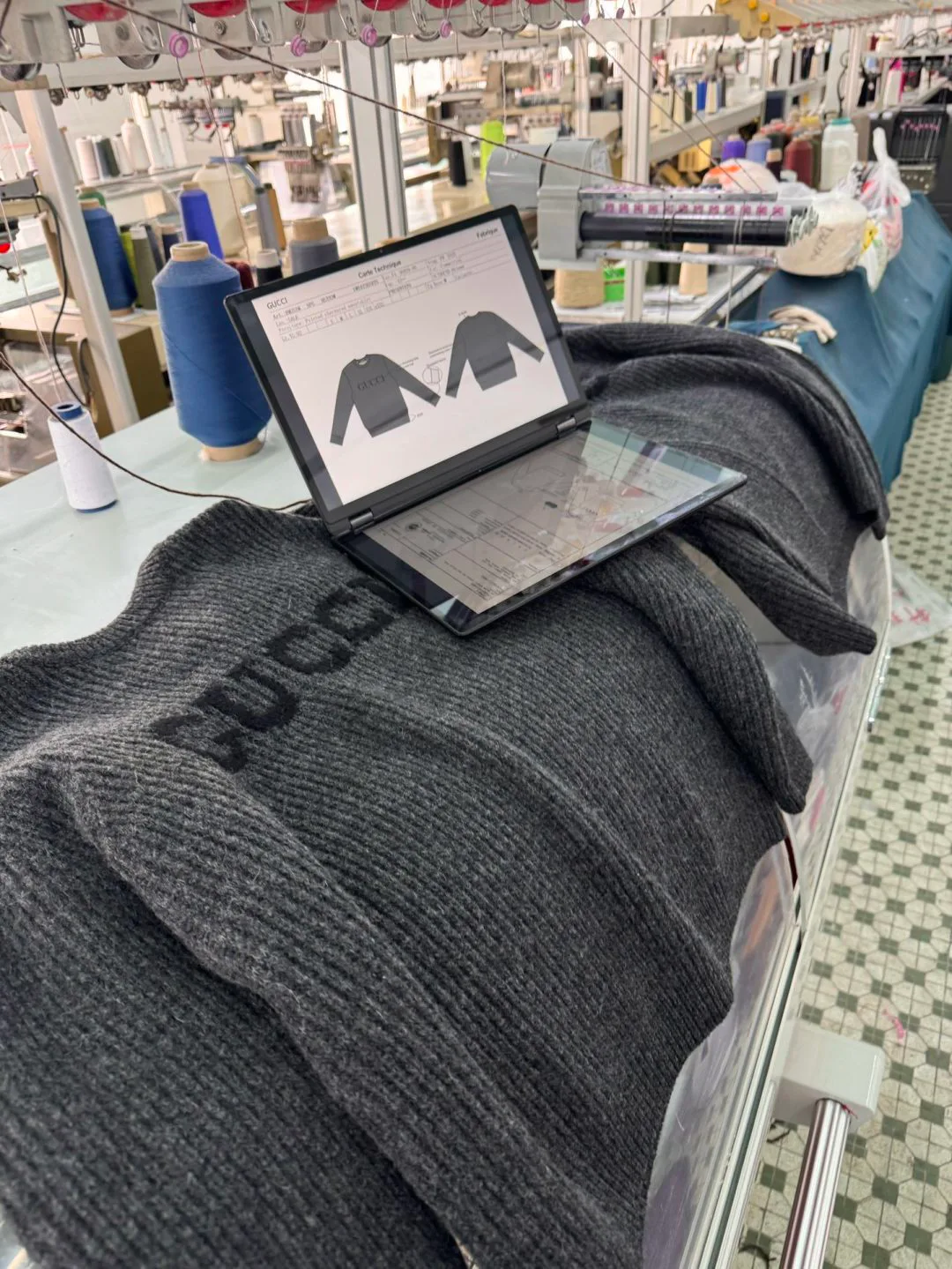 Джемперы И Свитеры Мужские Gucci 2186683