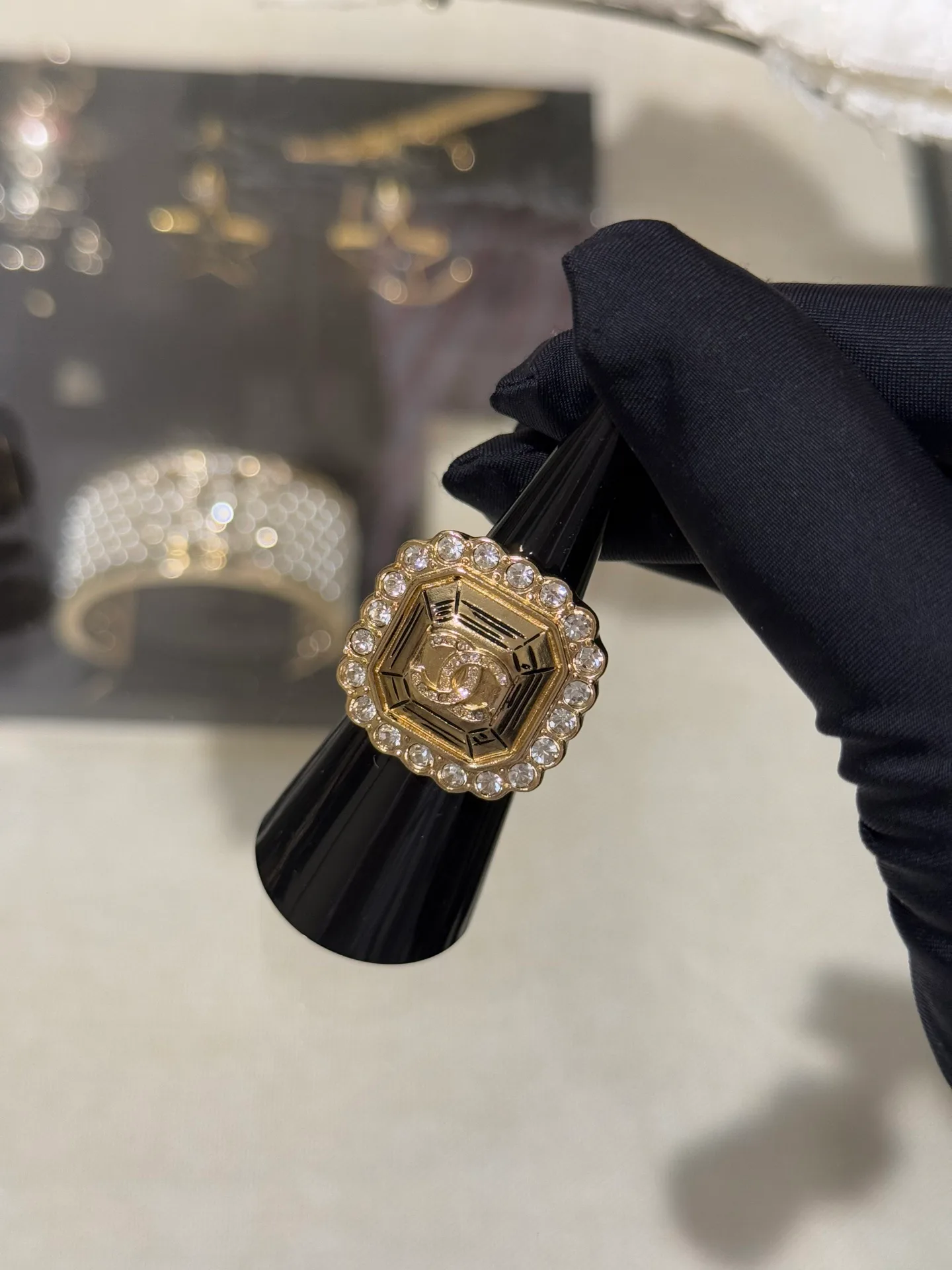 Бижутерия Chanel 260569