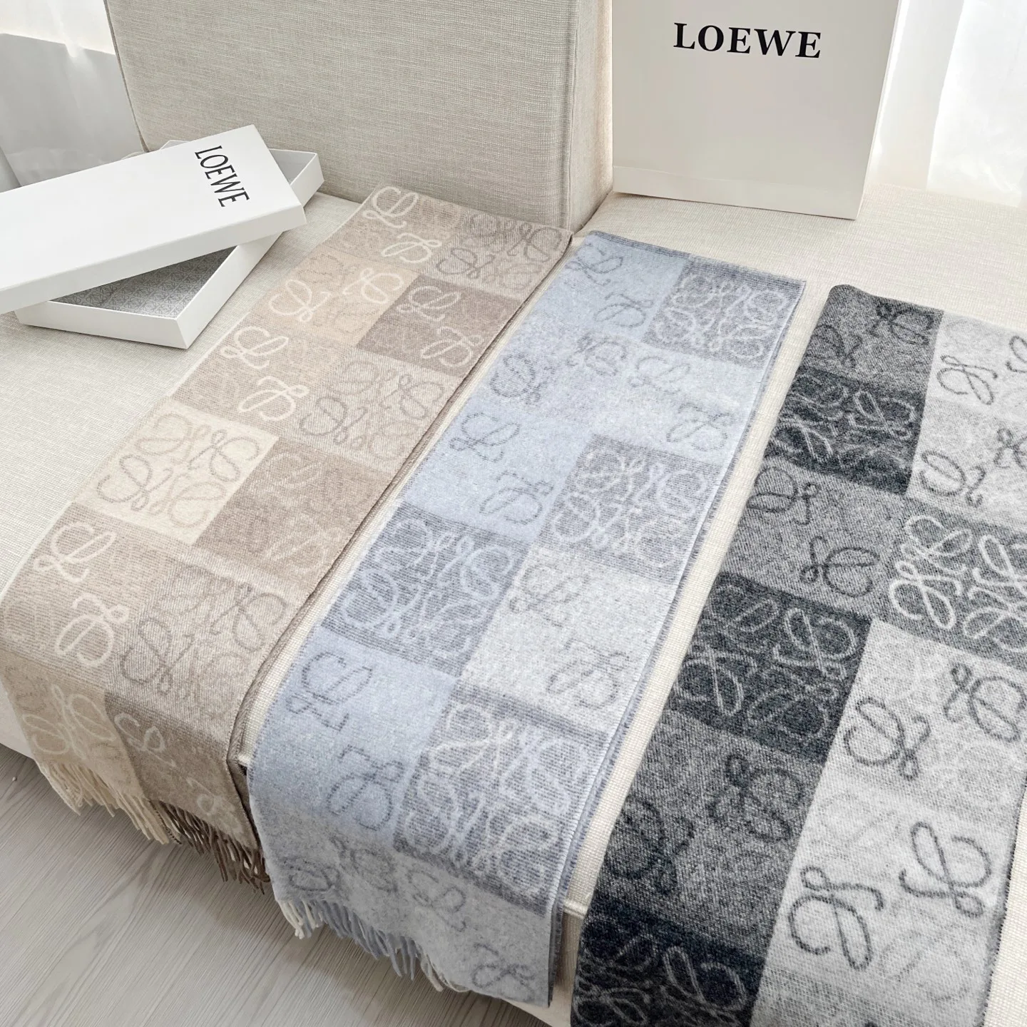 Шарфы Loewe 183740
