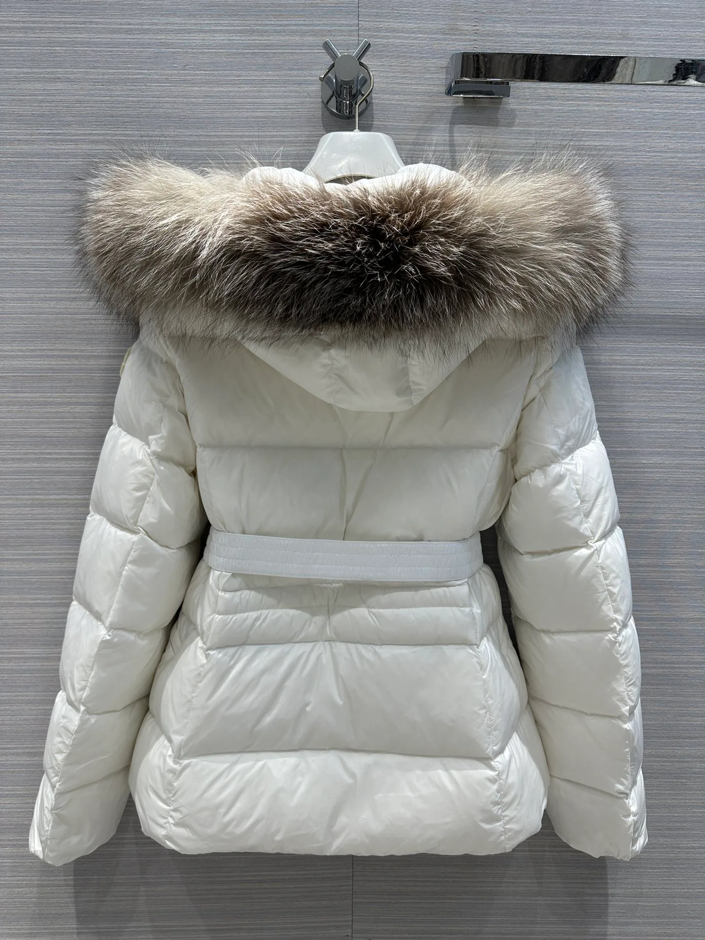 Куртки И Пуховики Женские Moncler 18130054