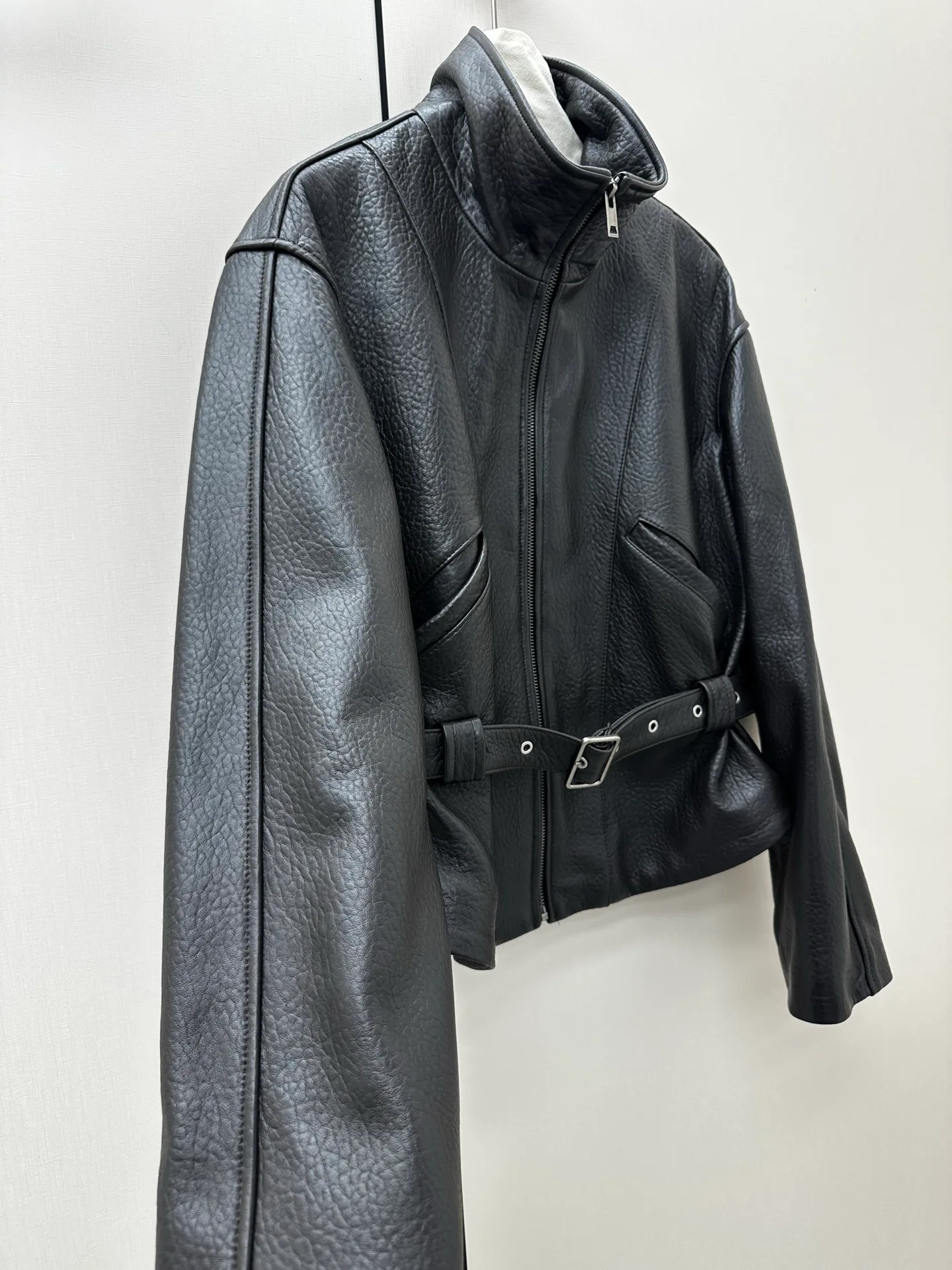 Кожаные Куртки И Дублёнки Женские Saint Laurent 18061022