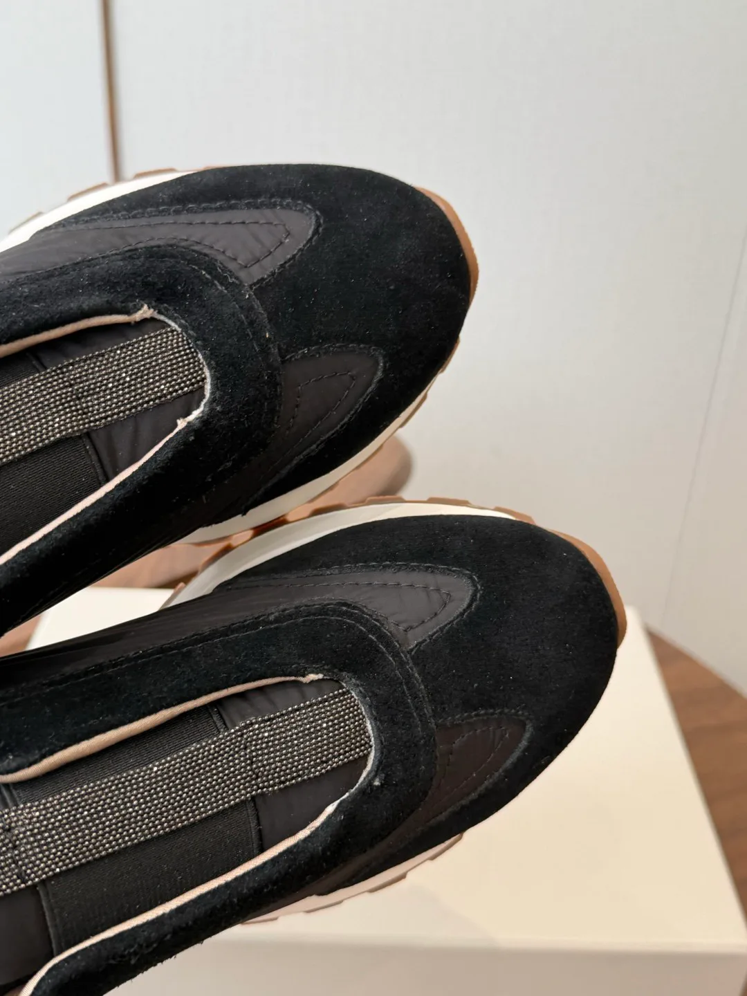 Кроссовки Женские Brunello Cucinelli 17461330
