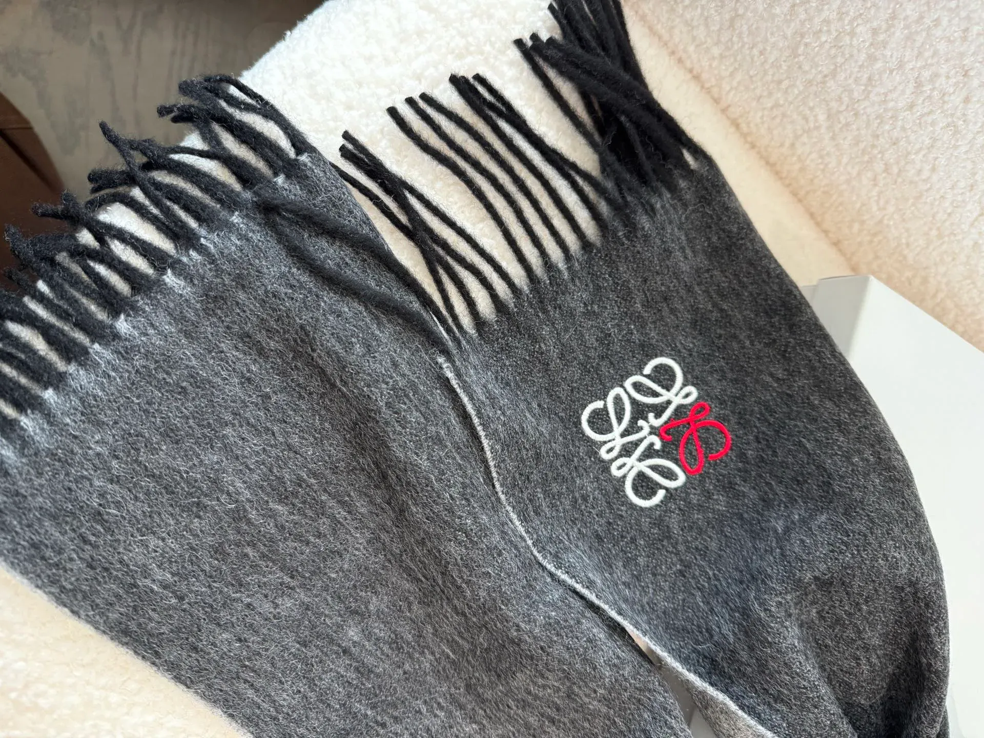 Шарфы Loewe 1303603