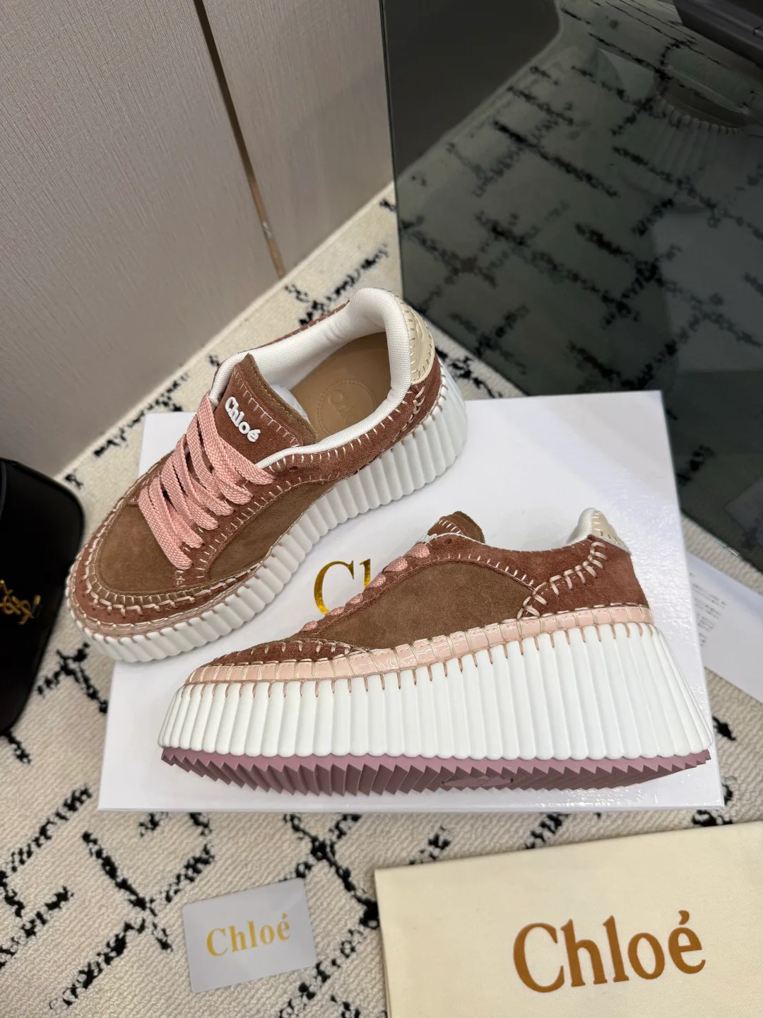 Кроссовки Женские Chloe 19336887