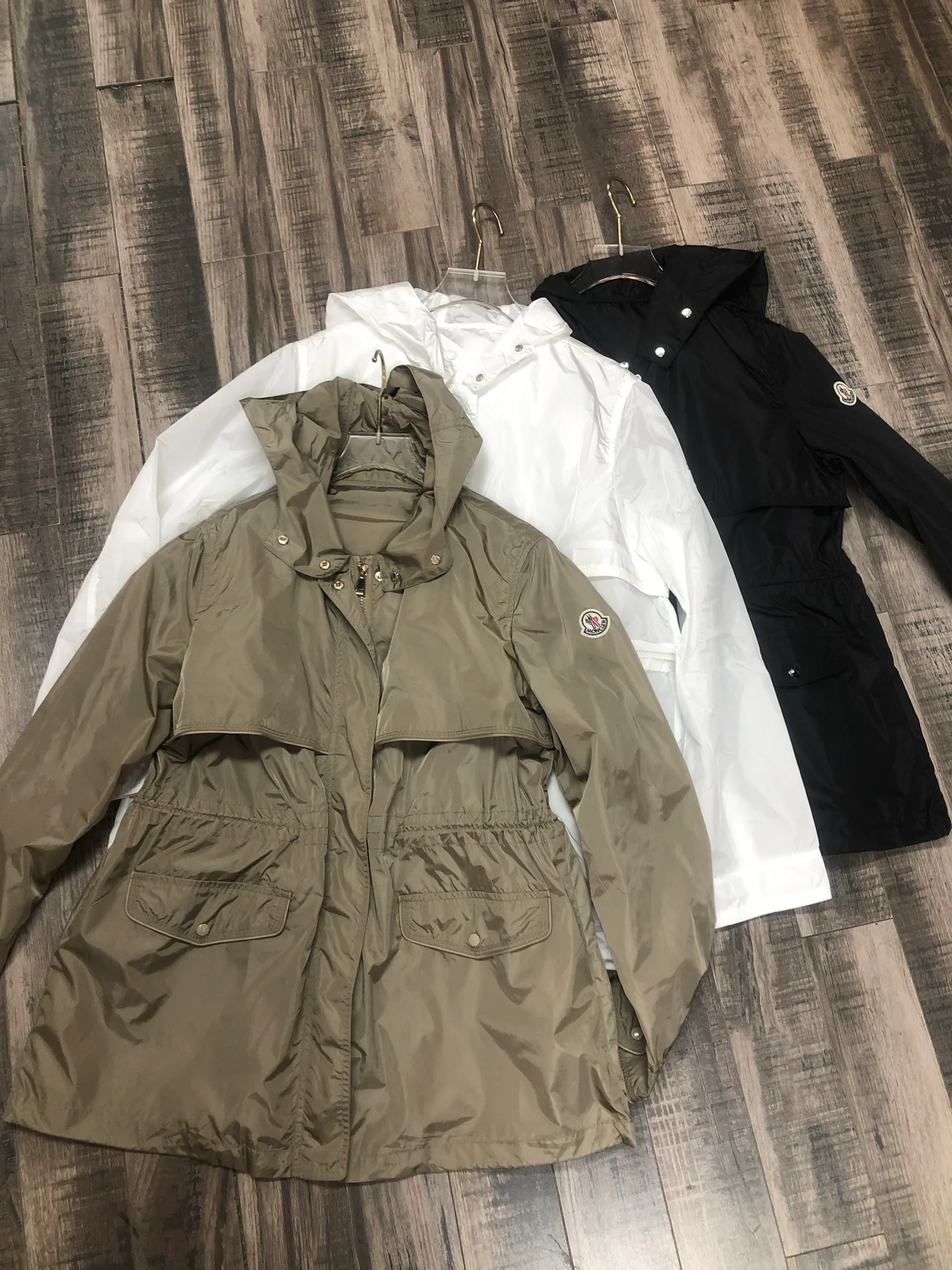 Куртки И Пуховики Женские Moncler 11564109