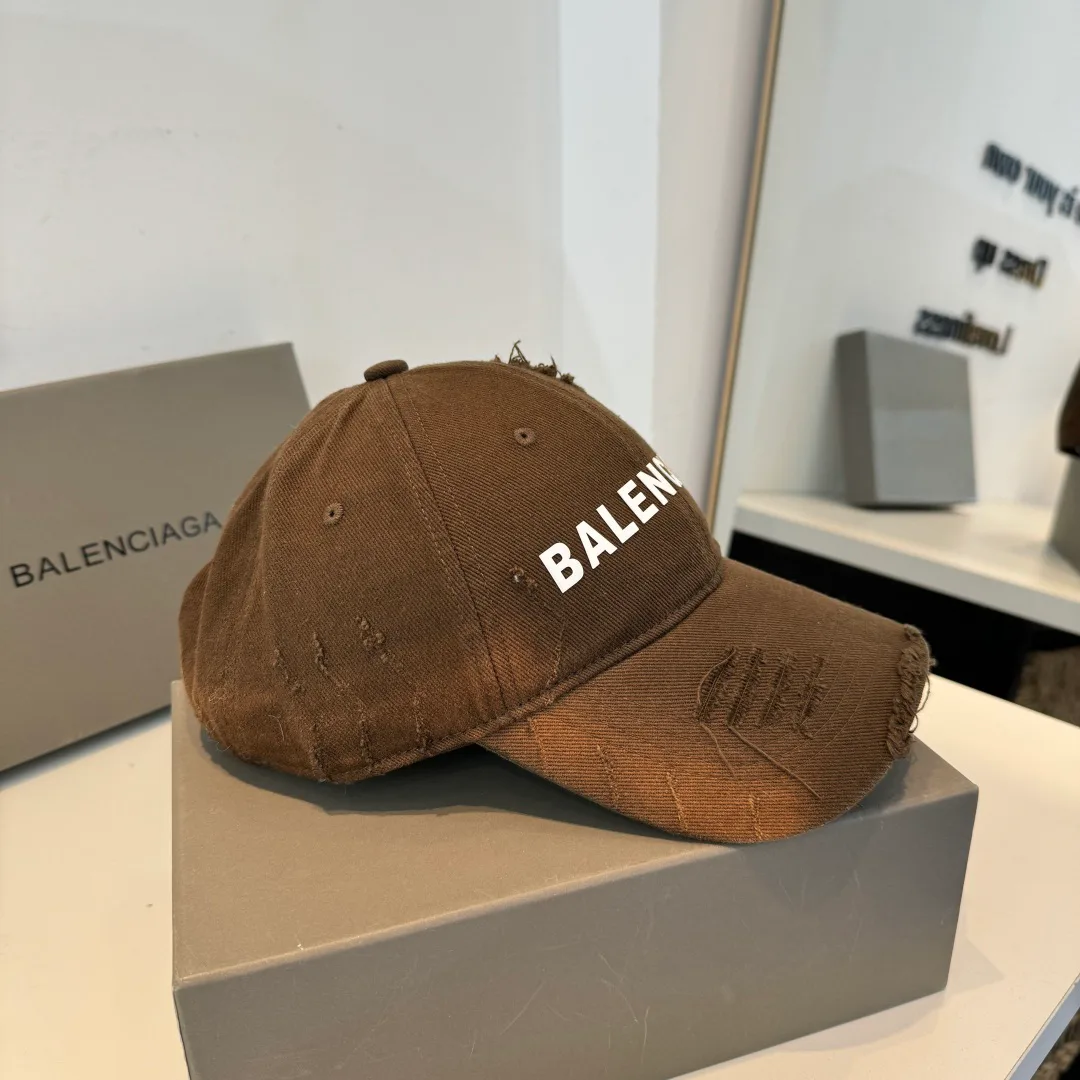 Головные Уборы Balenciaga 11633363