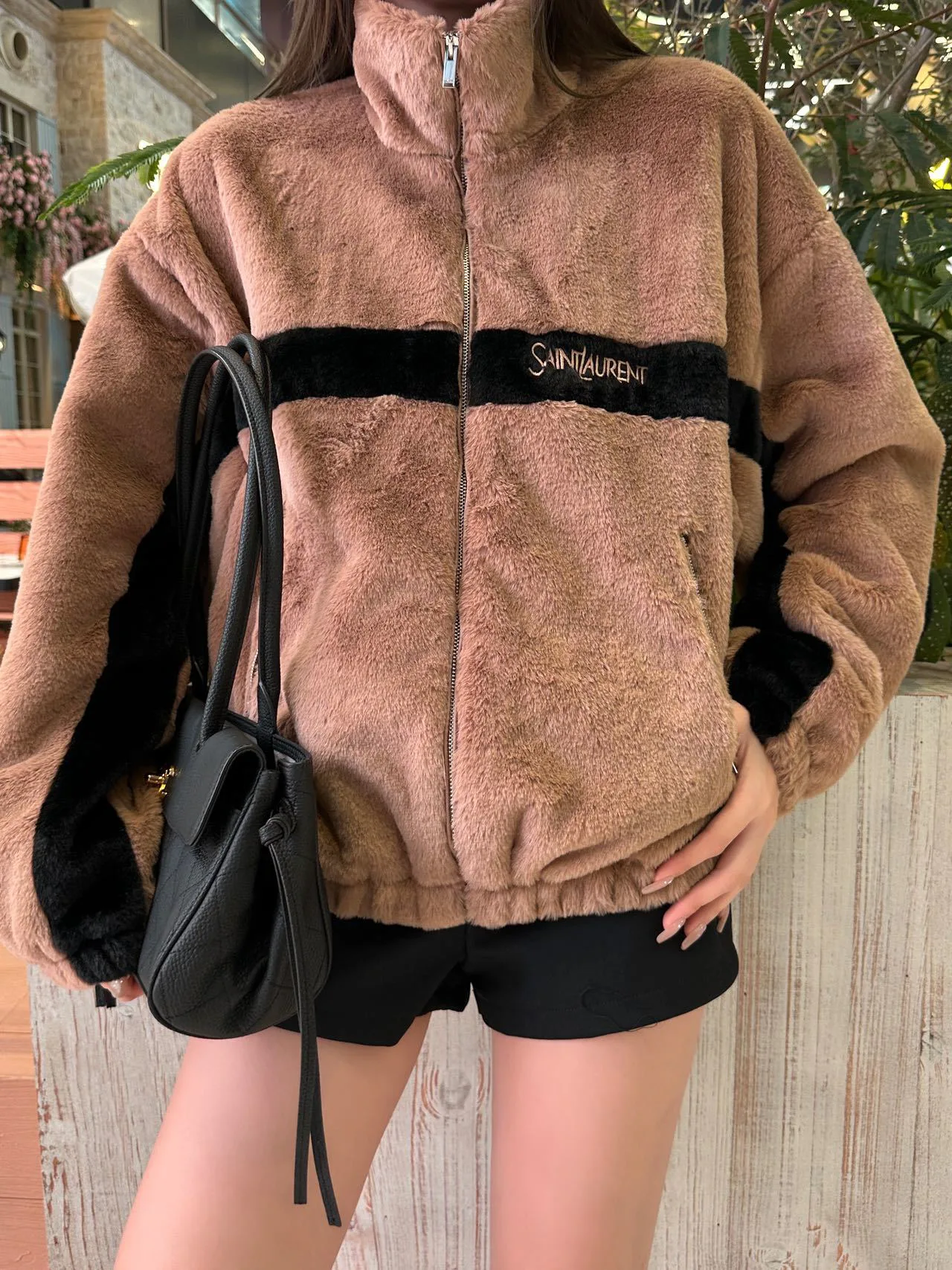 Куртки И Пуховики Женские Saint Laurent 18814761