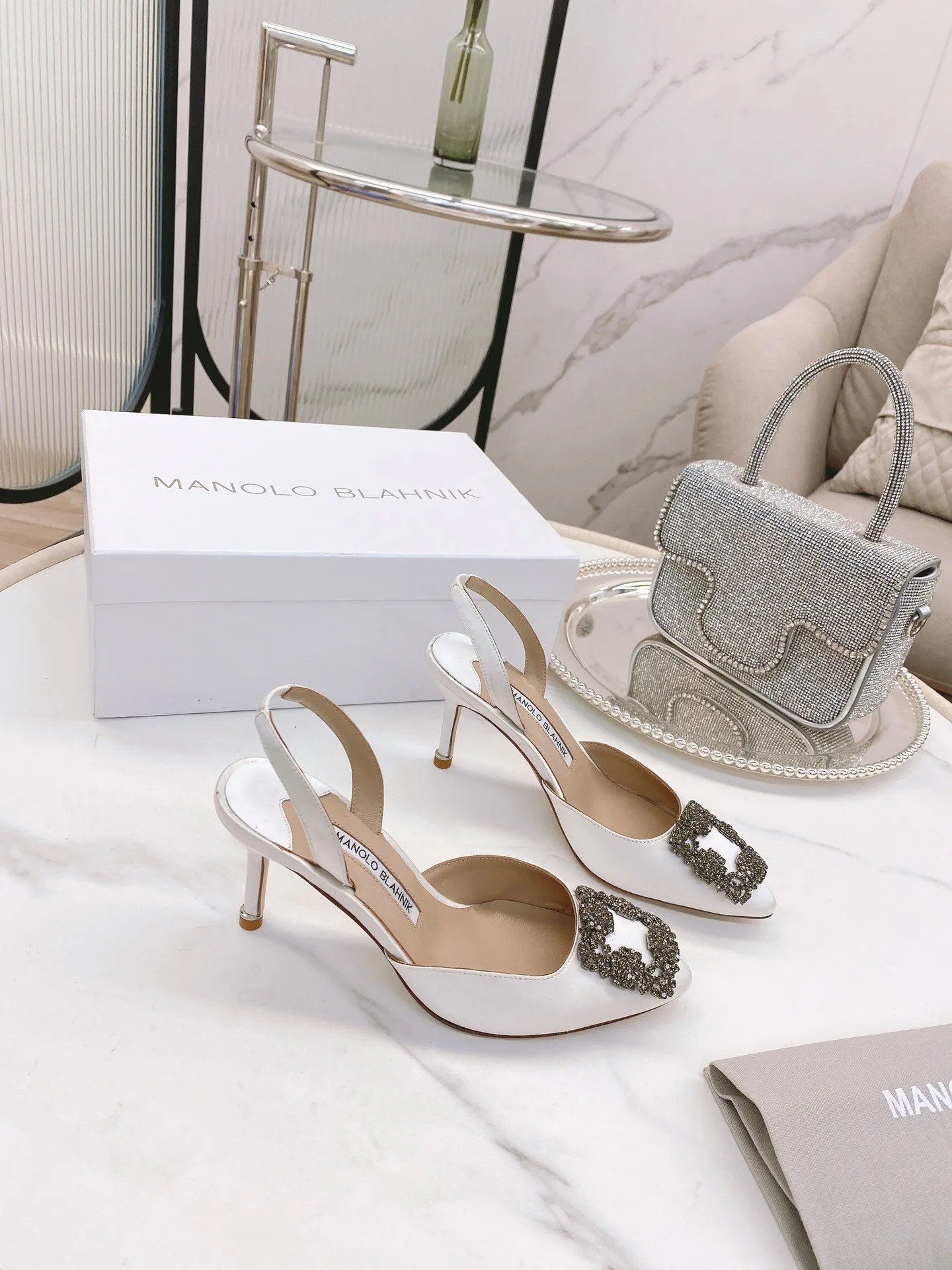 Туфли Женские Manolo Blahnik 18482412