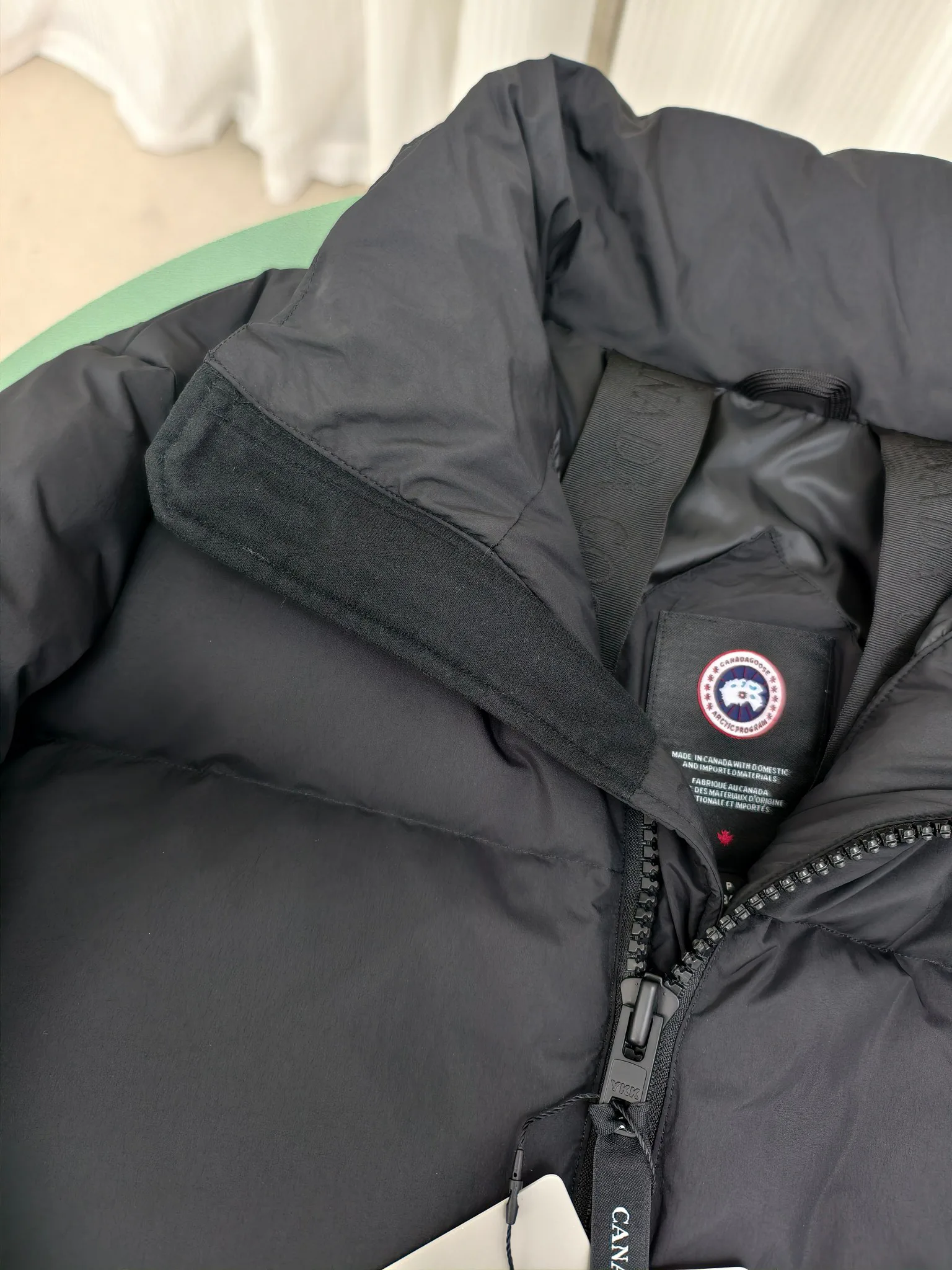 Куртки И Пуховики Женские Canada Goose 18926123