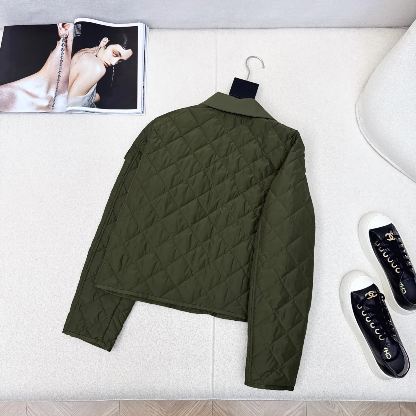 Куртки И Пуховики Женские Moncler 818850