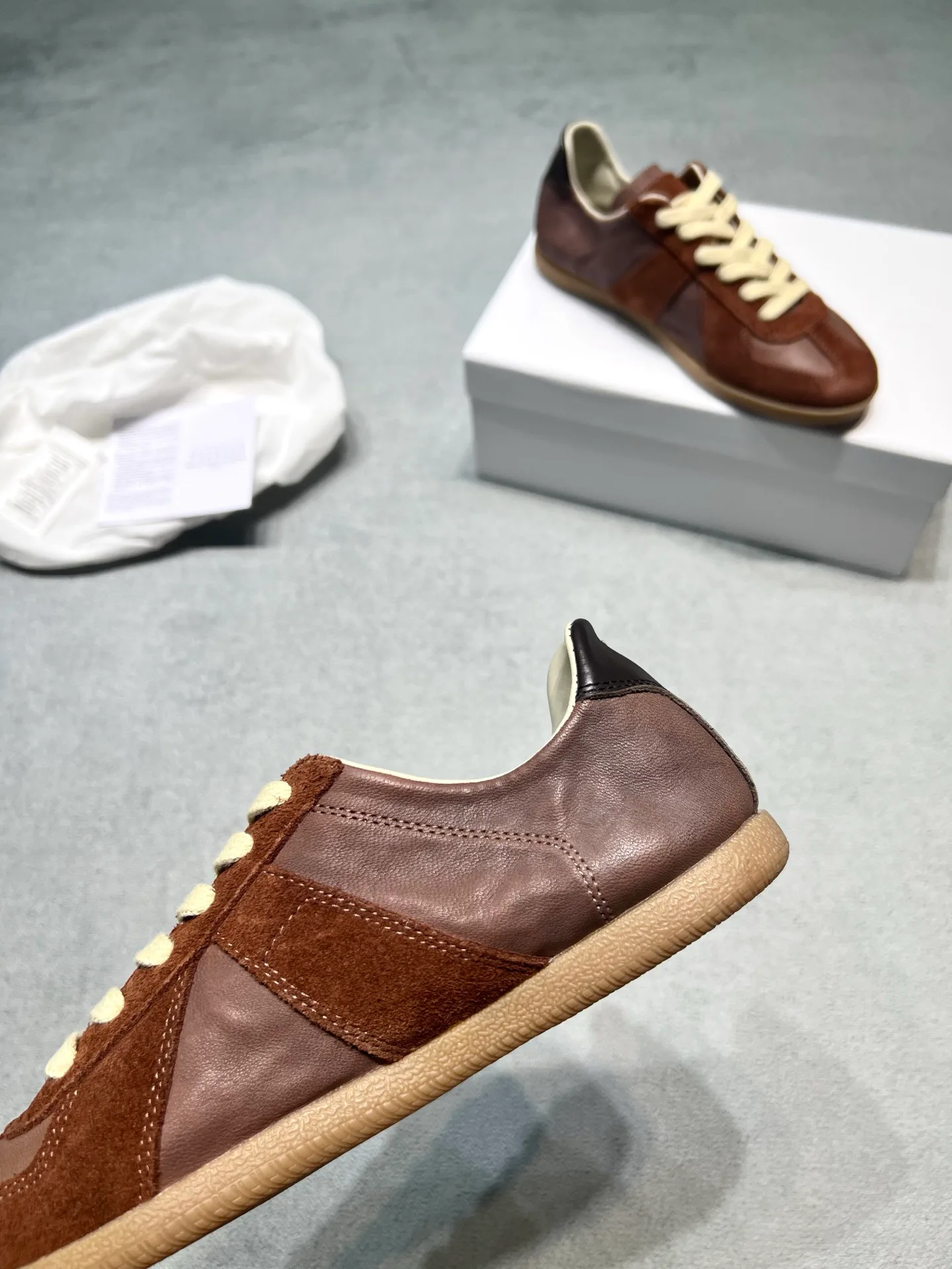 Кроссовки Женские Maison Margiela 18366873