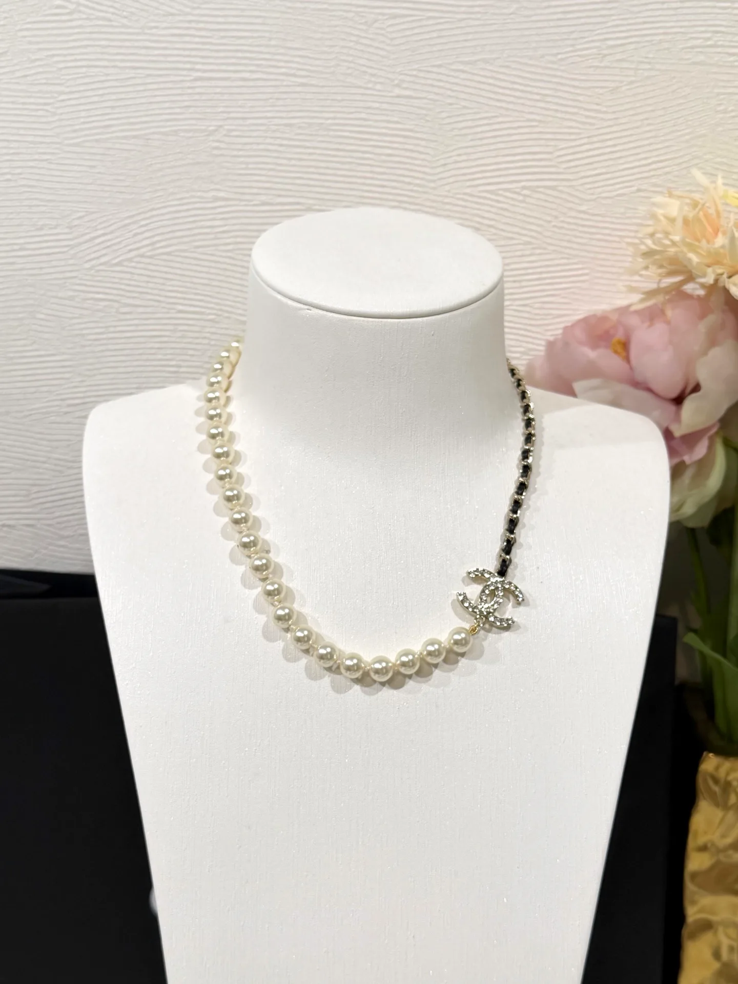 Бижутерия Chanel 18190316