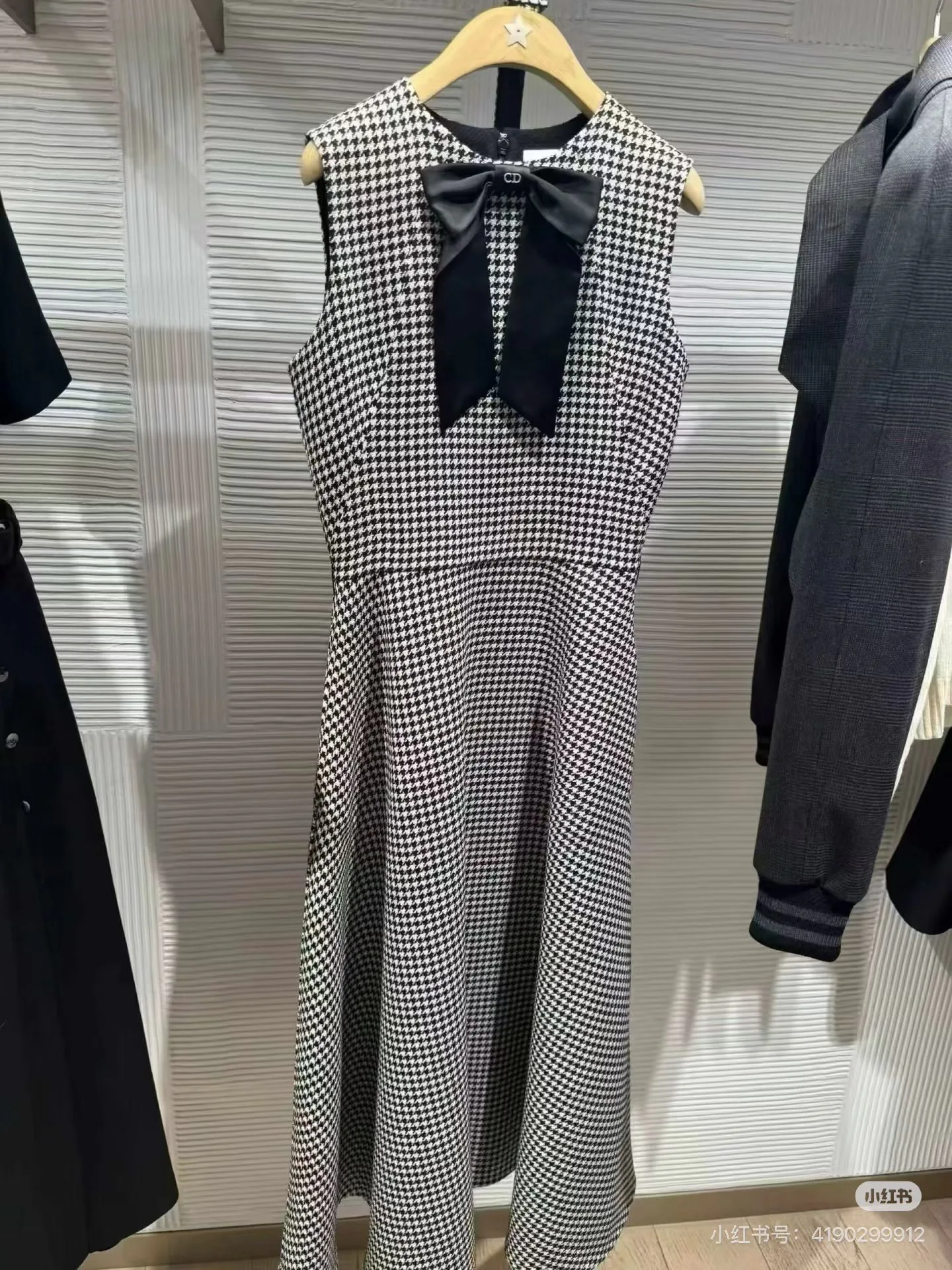 Платья Женские Christian Dior 11464907