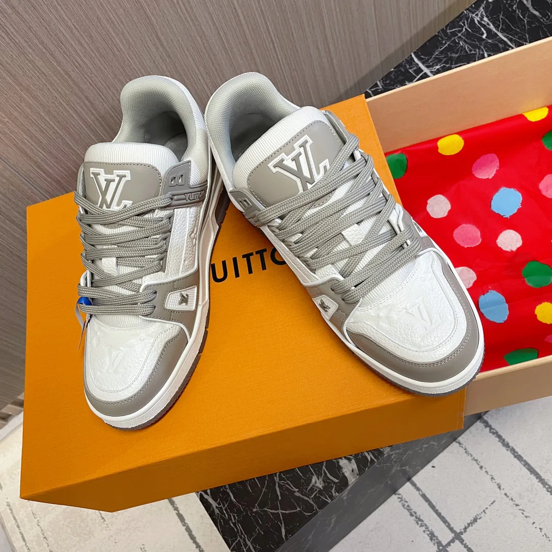 Кроссовки Женские Louis Vuitton 3470504