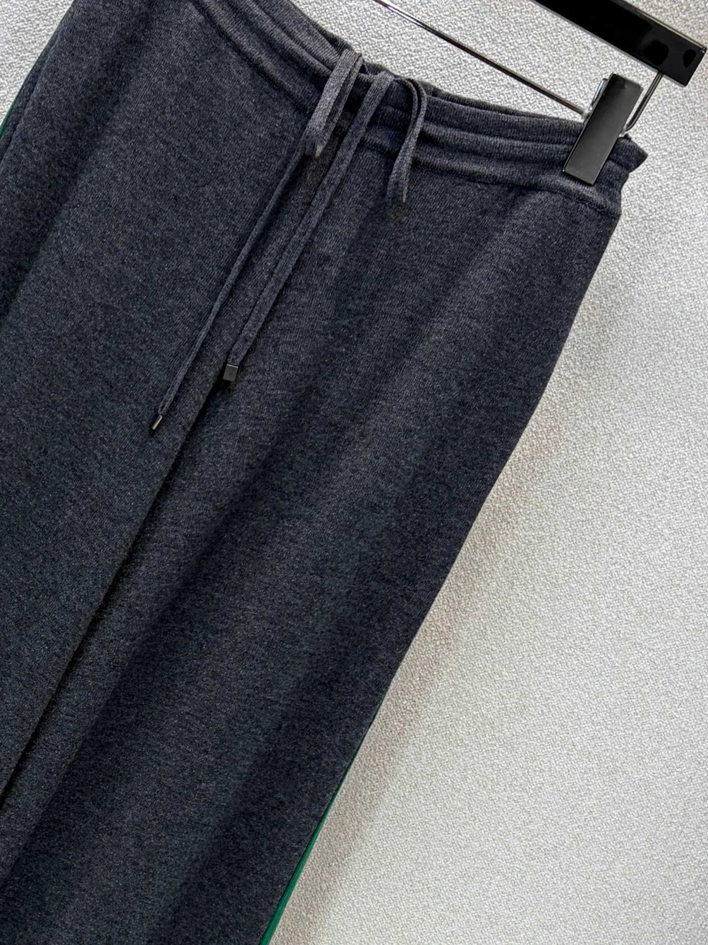 Брюки Женские Gucci 19222823