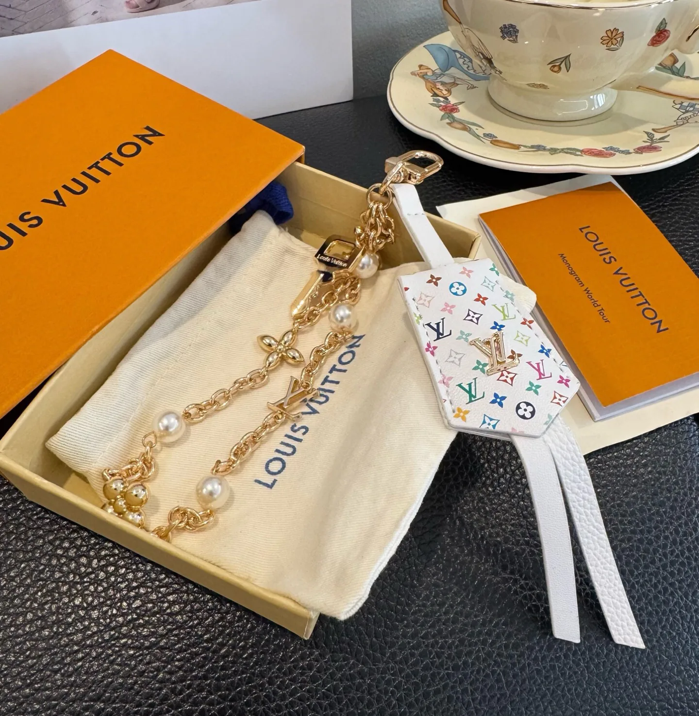 Ключницы Louis Vuitton 18013296