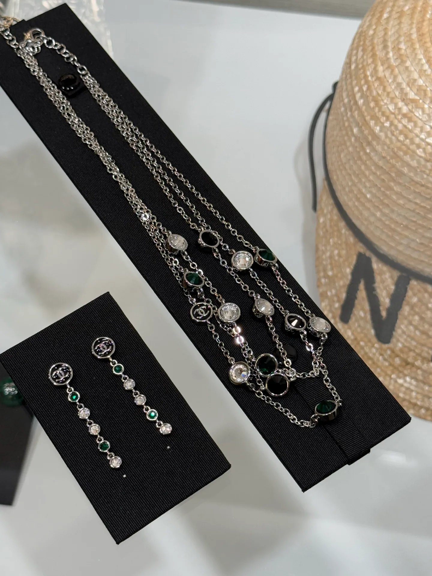 Бижутерия Chanel 17799019