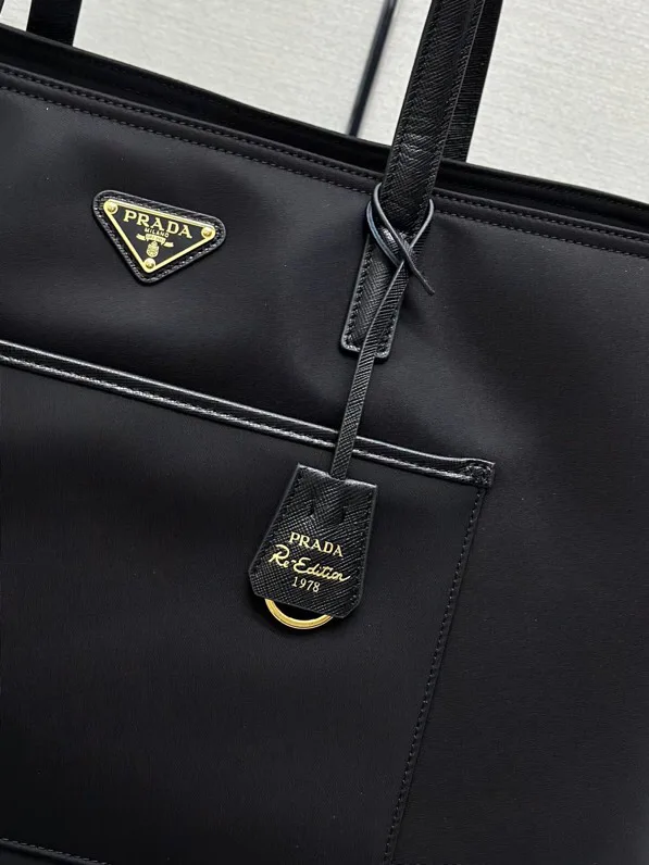 Классические Сумки Женские Prada 12918