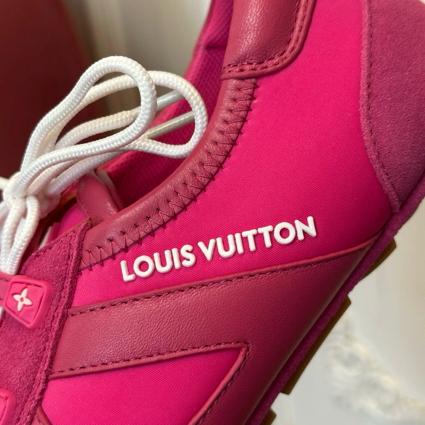 Кроссовки Женские Louis Vuitton 898822