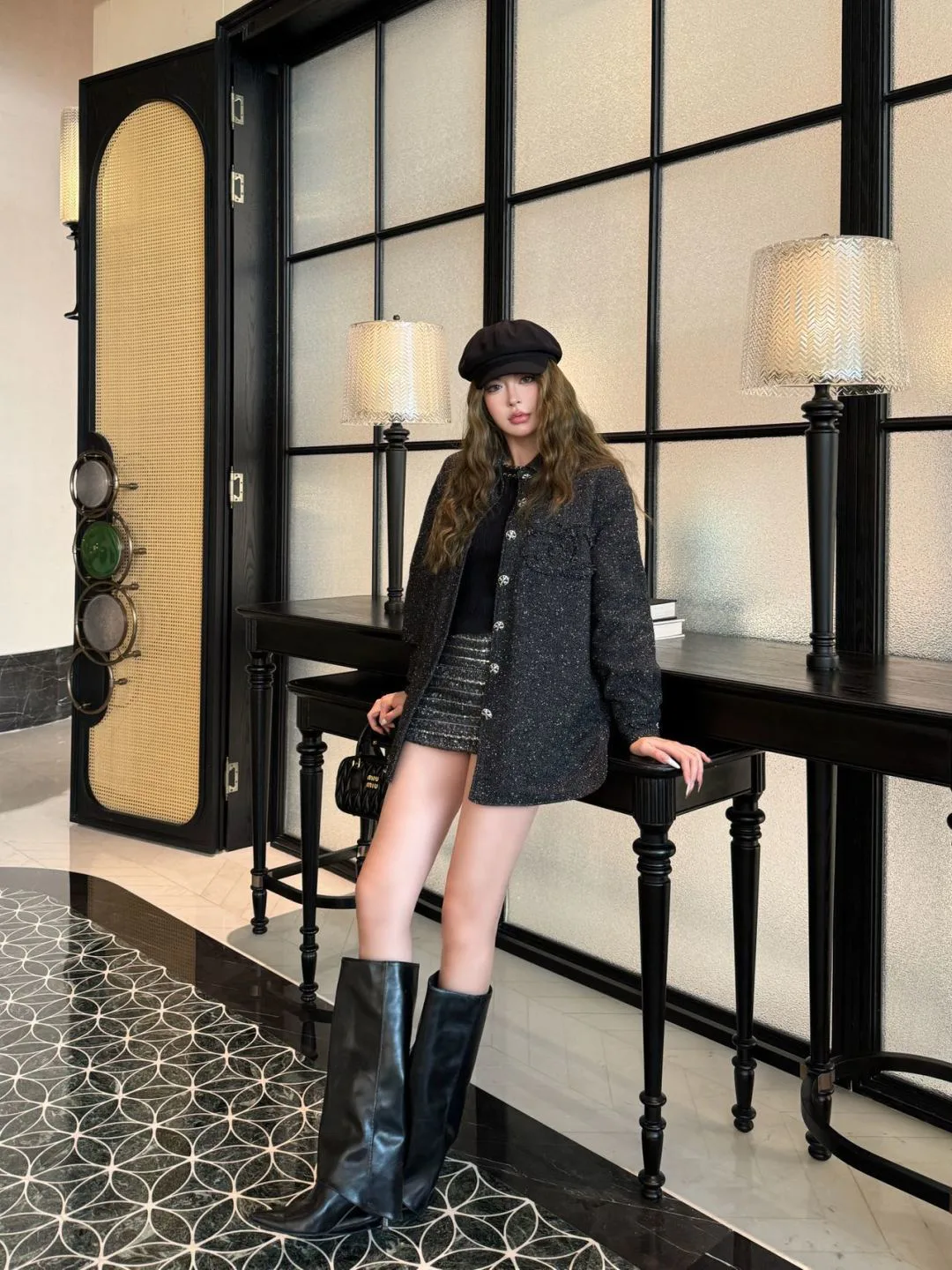 Куртки И Пуховики Женские Chanel 9668018