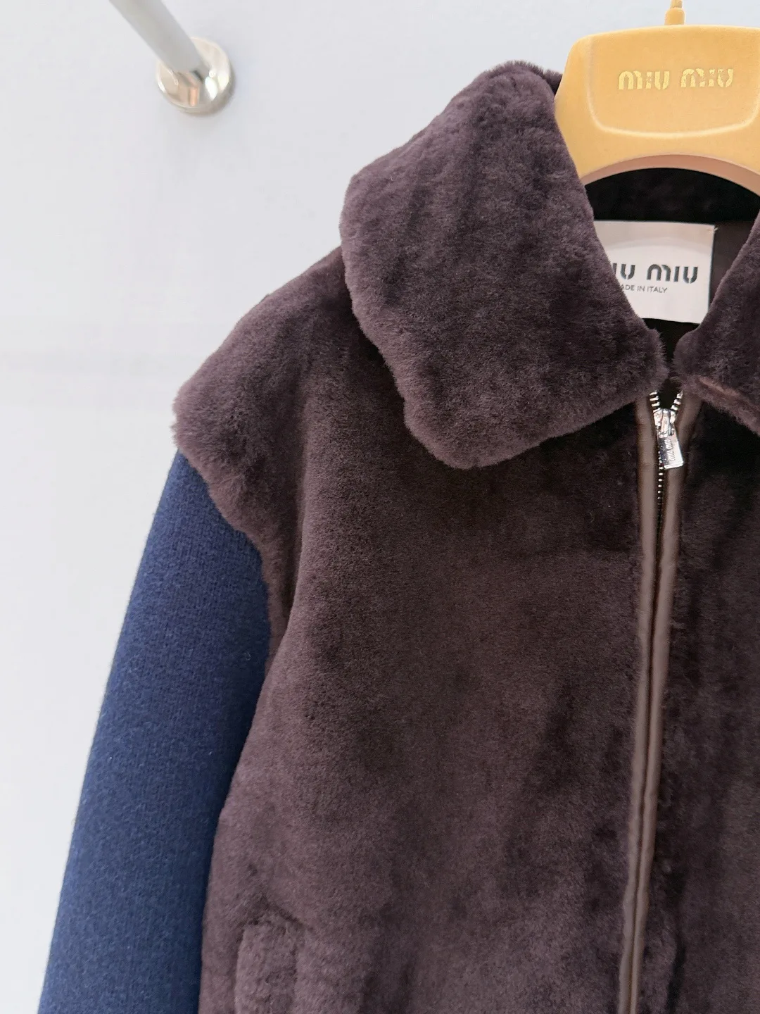 Куртки И Пуховики Женские Miu Miu 19450940