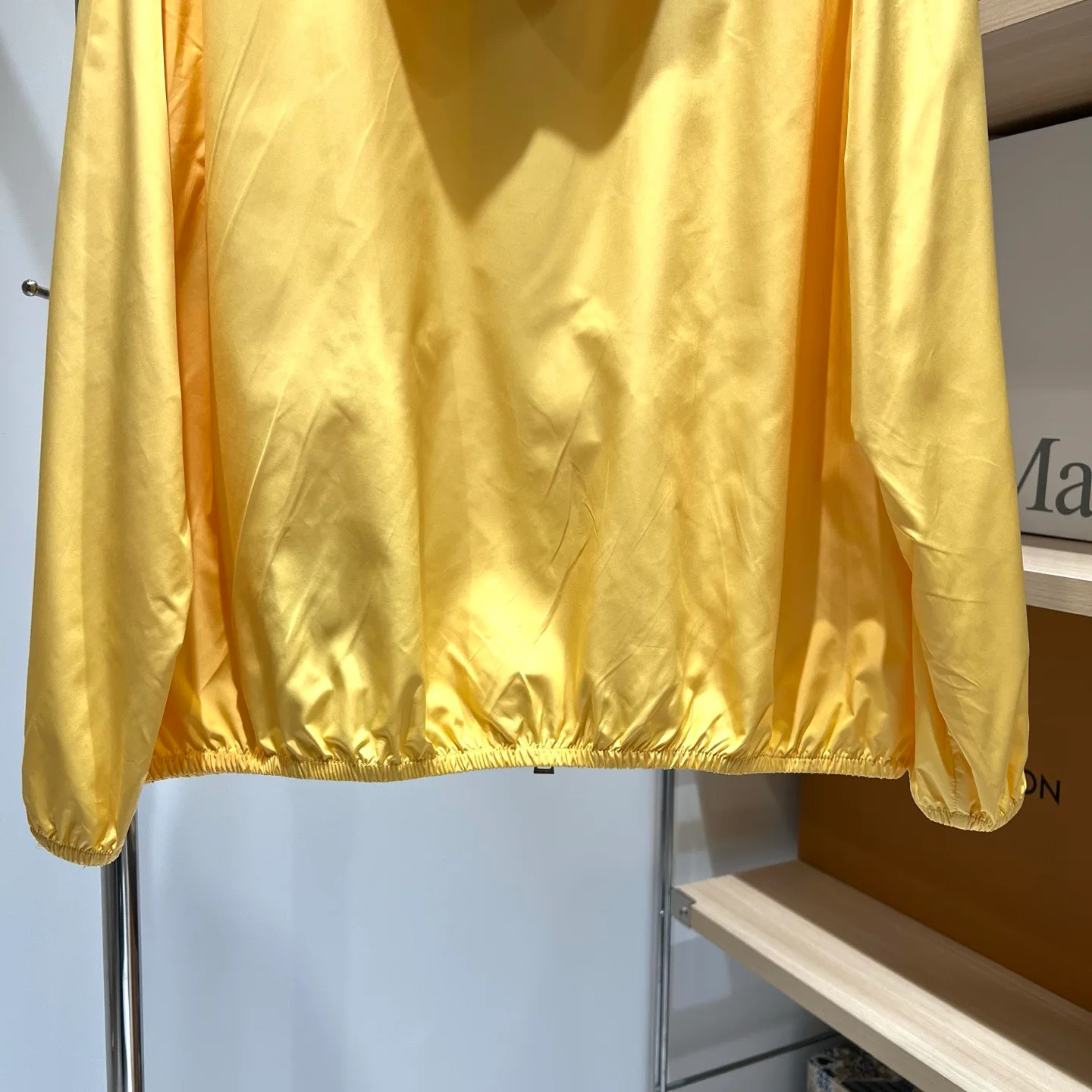 Куртки И Пуховики Женские Moncler 12687065