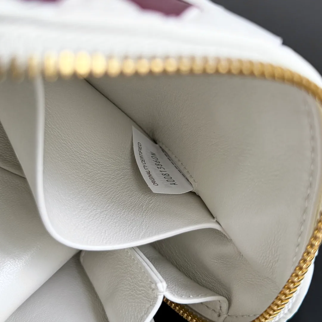 Клатчи Женские Bottega Veneta 11386924