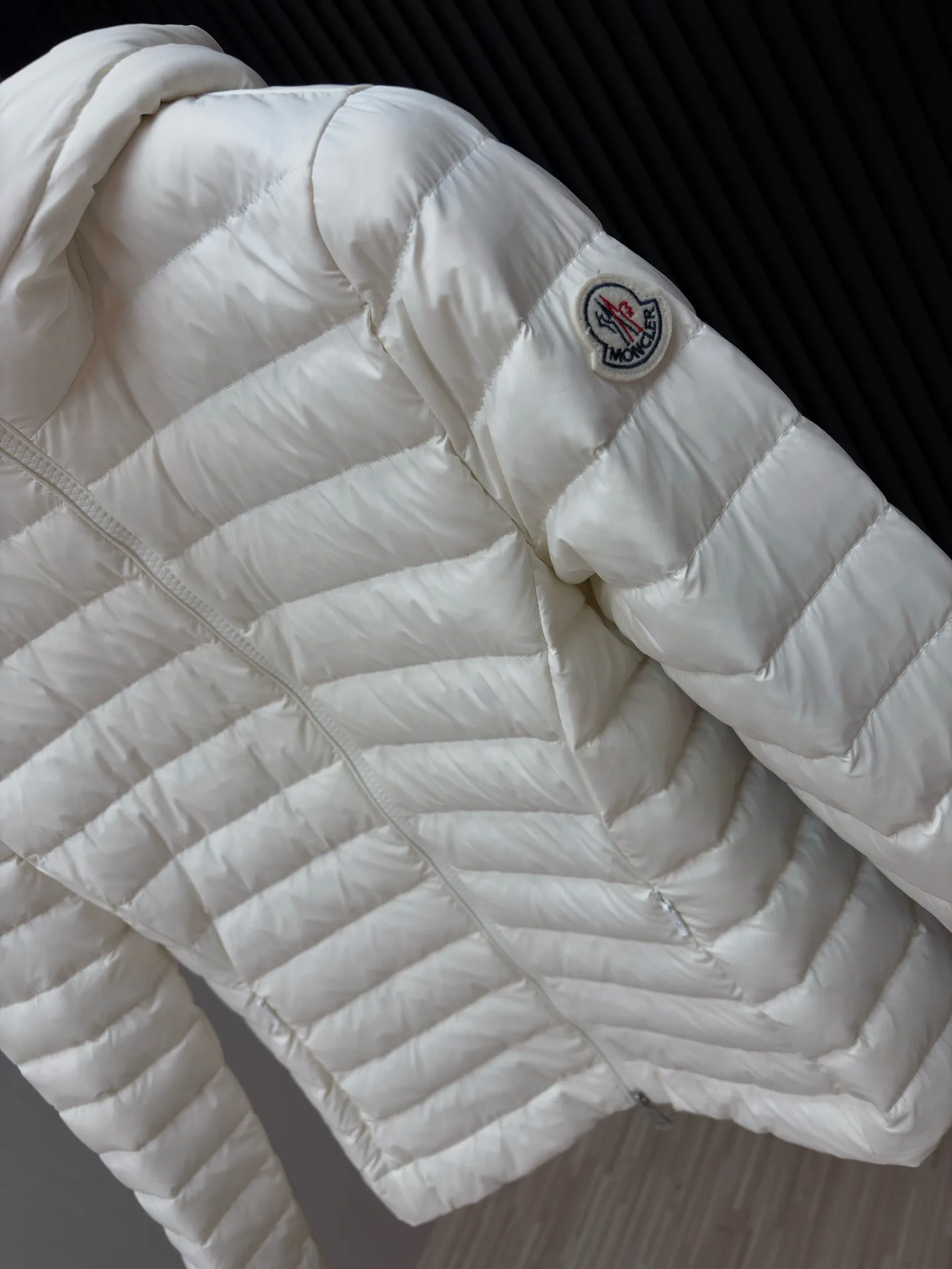 Куртки И Пуховики Мужские Moncler 17908041