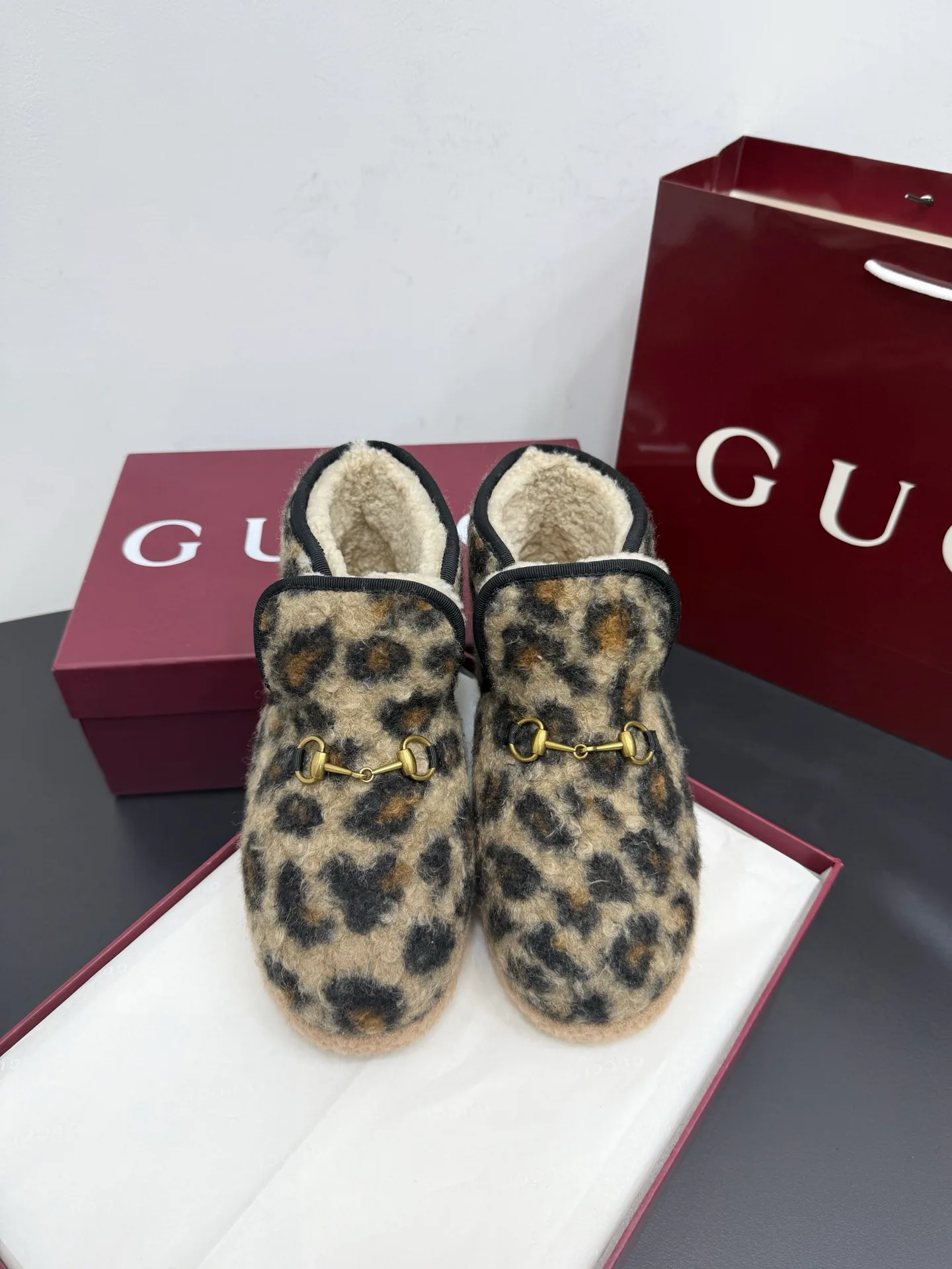 Угги Женские Gucci 18393444