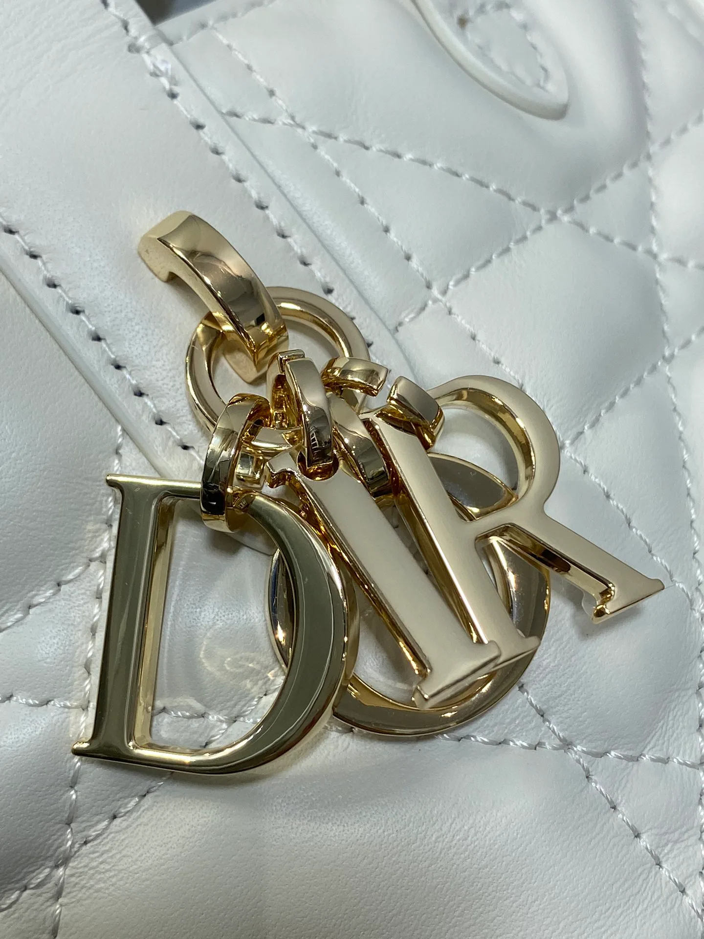 Классические Сумки Женские Christian Dior 11265139