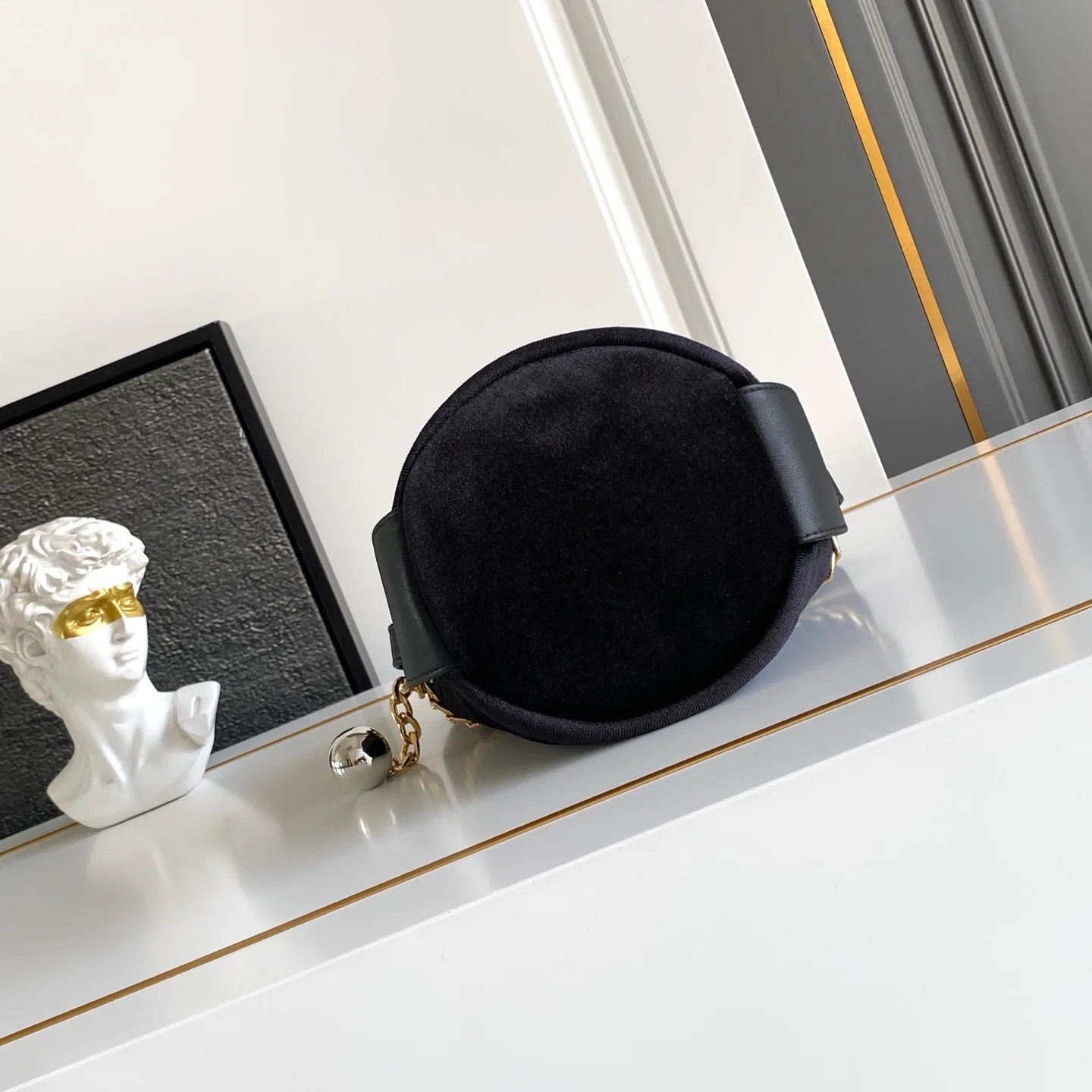 Классические Сумки Женские Prada 13368501
